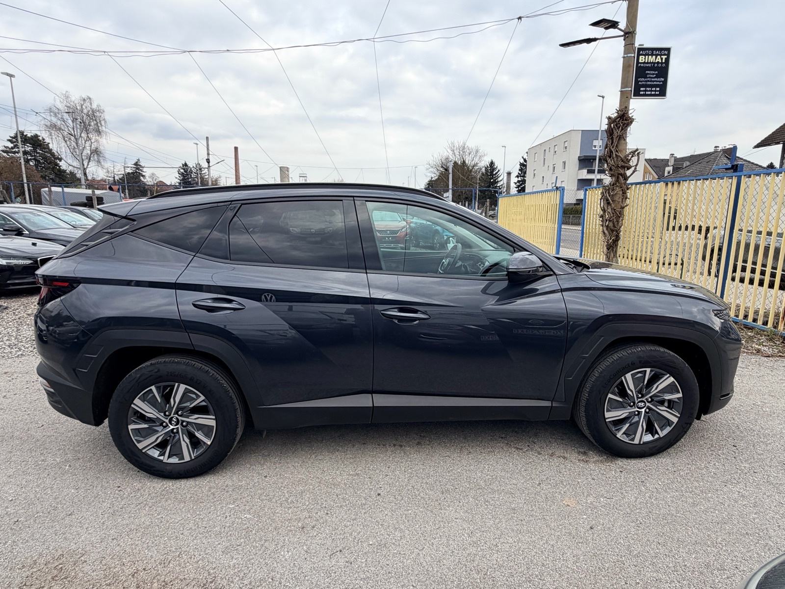 Hyundai Tucson 1,6 CRDi*SAMO 15.000km*ODLIČNO STANJE*, fotografija 7
