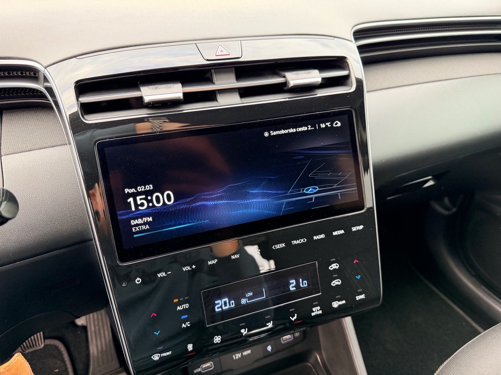 Hyundai Tucson 1,6 CRDi*SAMO 15.000km*ODLIČNO STANJE*, fotografija 15