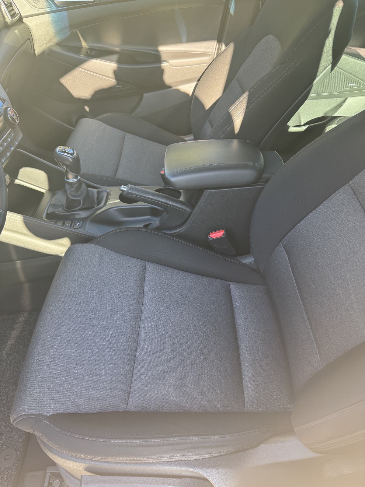 Hyundai Tucson 1,6 CRDi Nije uvoz, fotografija 9