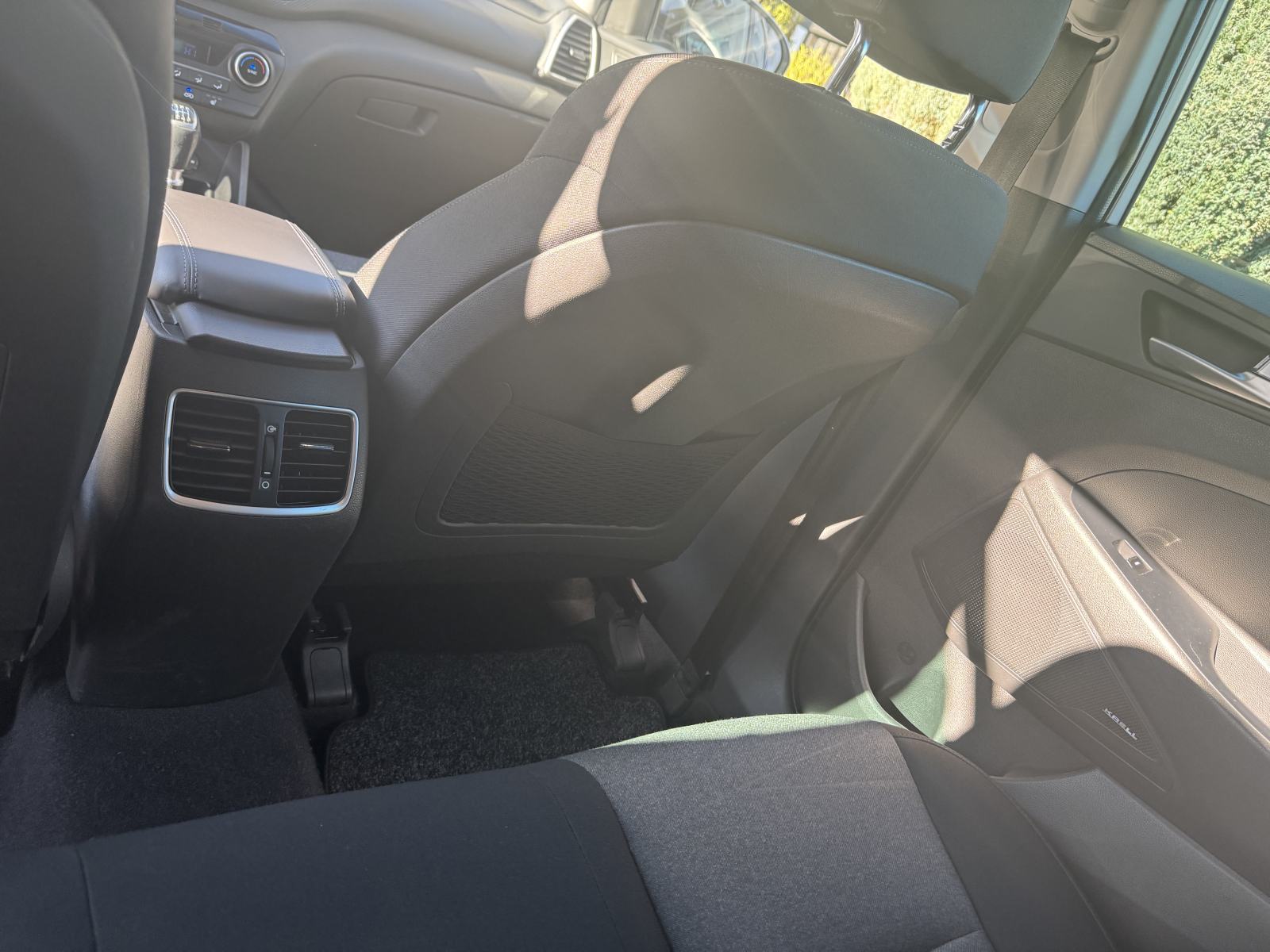 Hyundai Tucson 1,6 CRDi Nije uvoz, fotografija 12