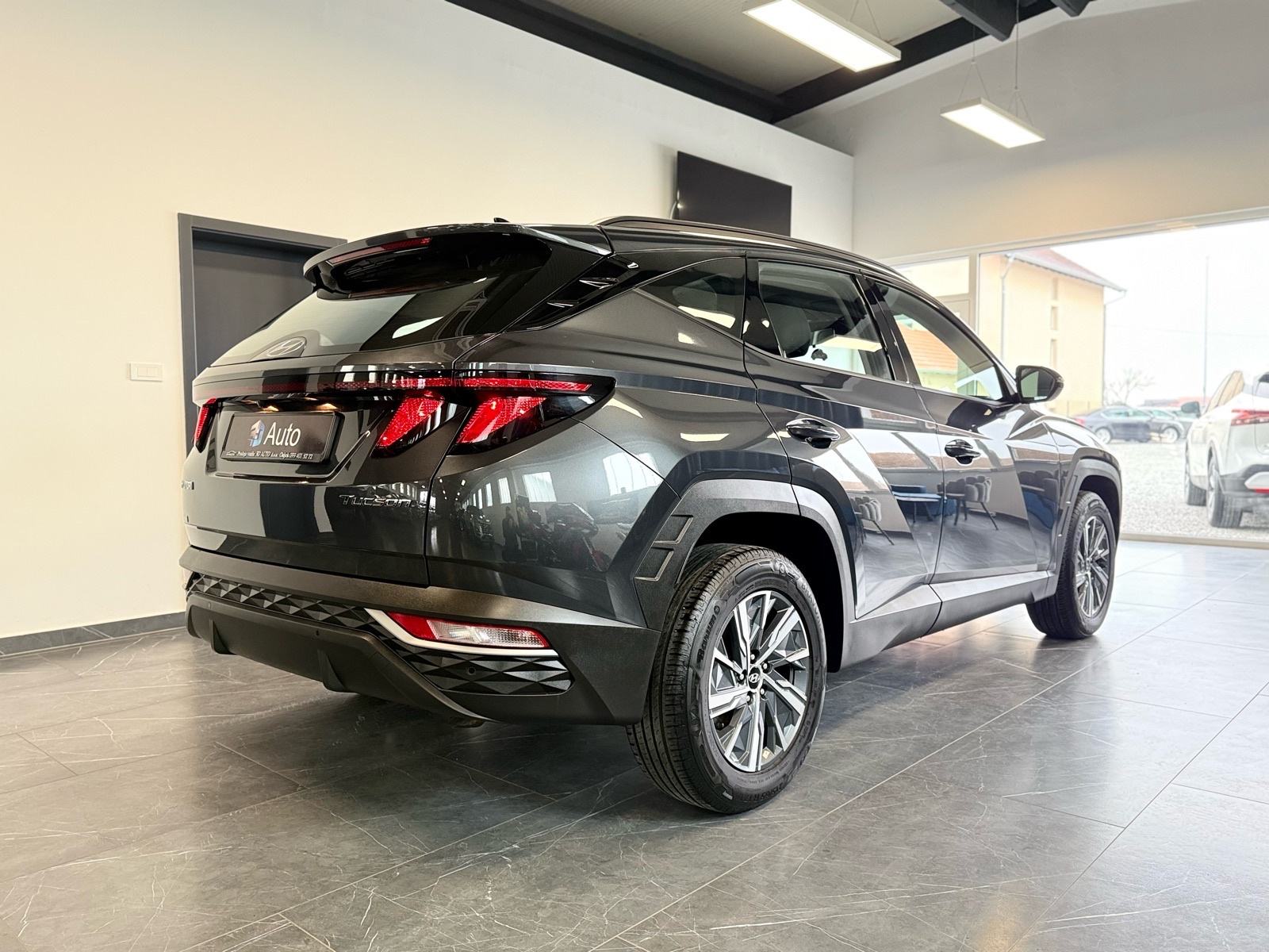 Hyundai Tucson 1,6 CRDi •Navi,Virtual cockpit,Led,Kamera,Jamstvo•, fotografija 7