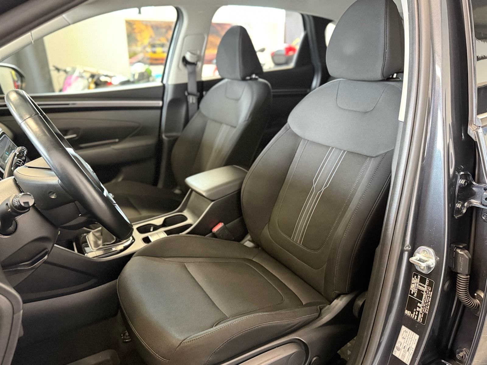 Hyundai Tucson 1,6 CRDi •Navi,Virtual cockpit,Led,Kamera,Jamstvo•, fotografija 20