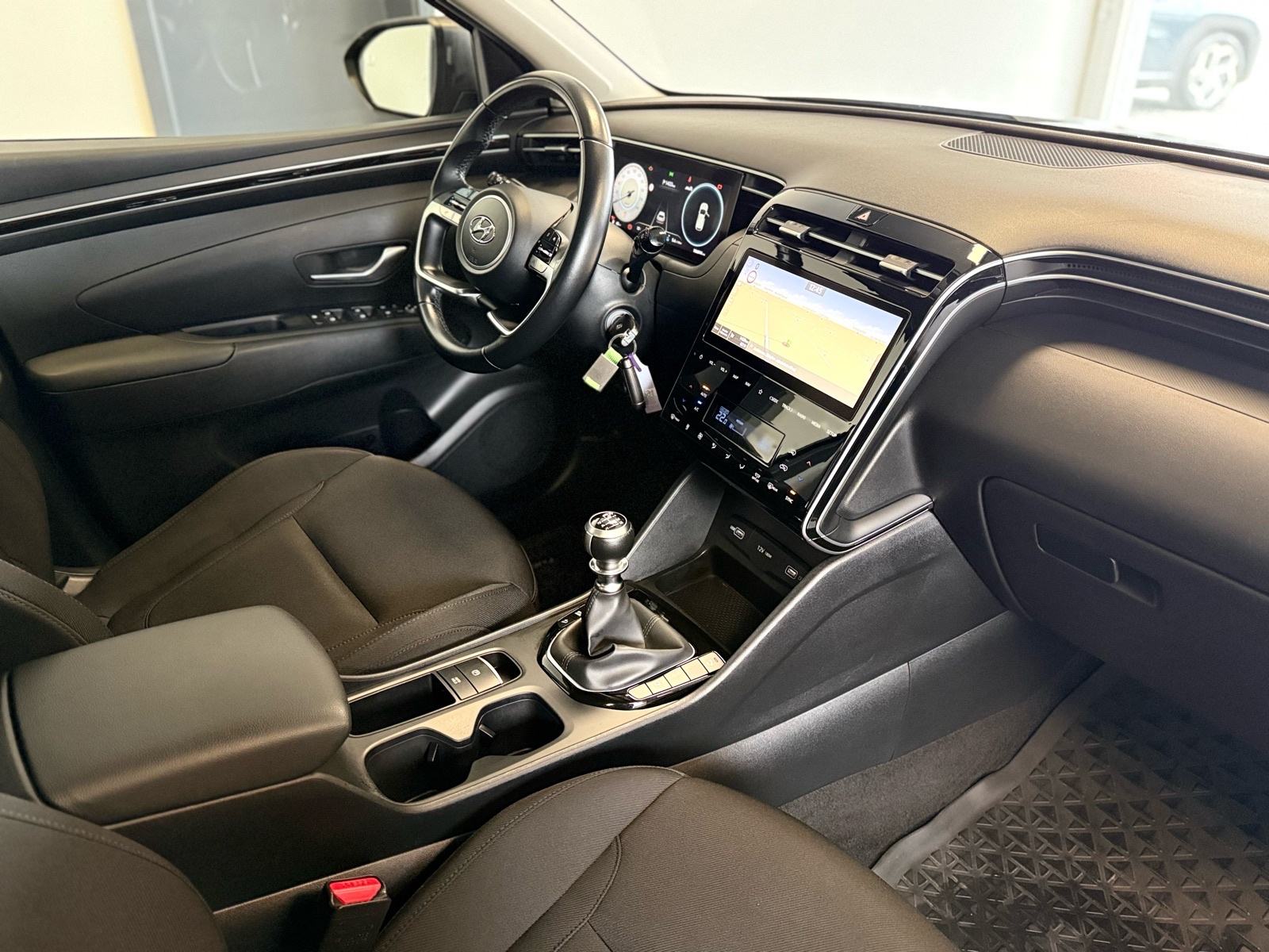Hyundai Tucson 1,6 CRDi •Navi,Virtual cockpit,Led,Kamera,Jamstvo•, fotografija 16