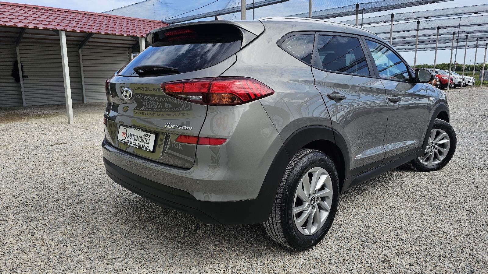 Hyundai Tucson 1,6 CRDi,KLIMA,TEMPOMAT,P.KAMERA,ALU17,ODLIČAN,JAMSTVO, pogled izvana - slika 2