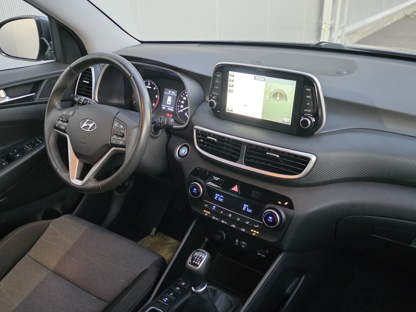 HYUNDAI TUCSON 1.6 CRDI☆4X4☆KUKA☆1.VL.☆HR.AUTO☆100 KW☆KRELL☆LED☆, fotografija 15