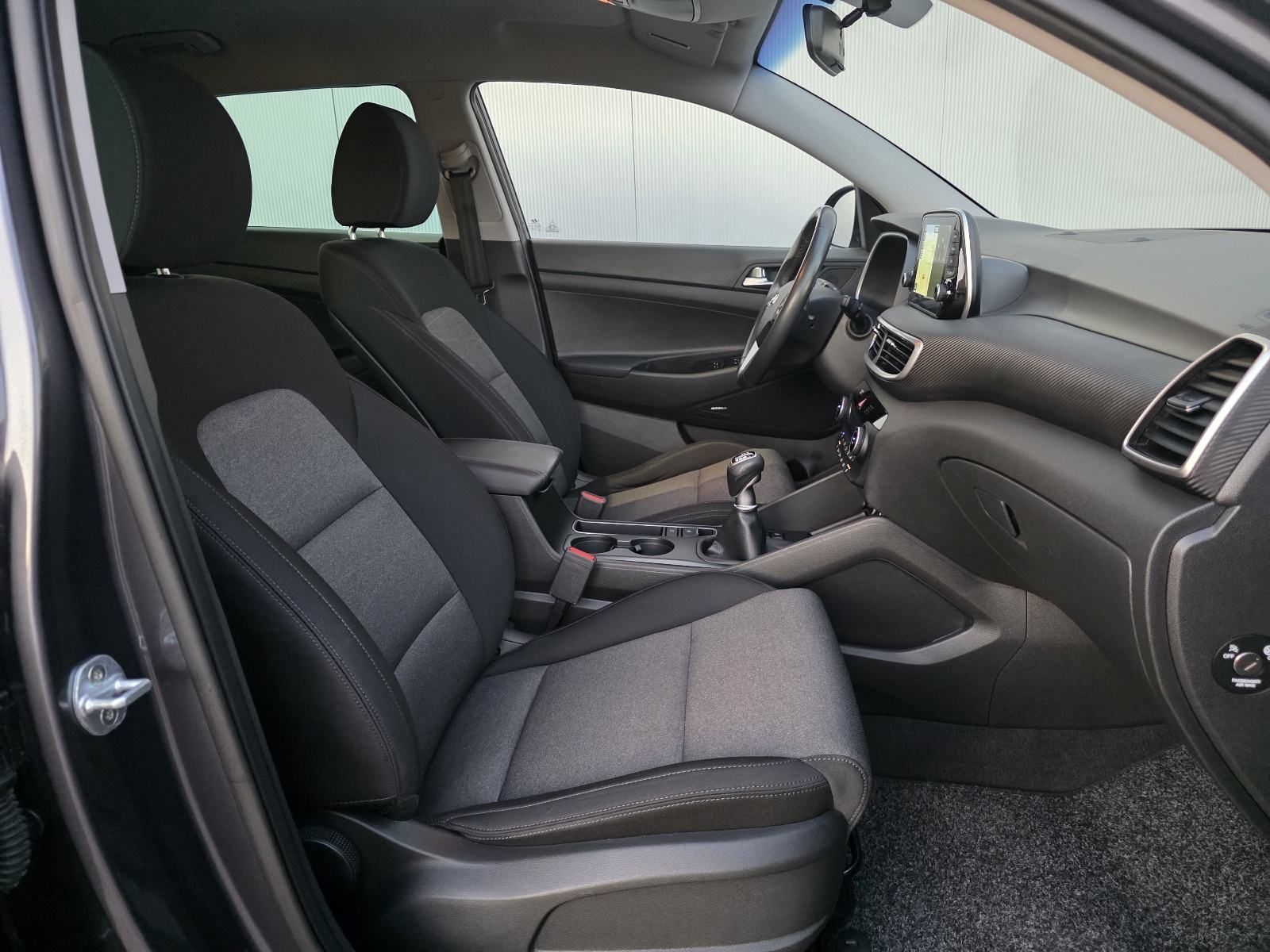 HYUNDAI TUCSON 1.6 CRDI☆4X4☆KUKA☆1.VL.☆HR.AUTO☆100 KW☆KRELL☆LED☆, fotografija 17