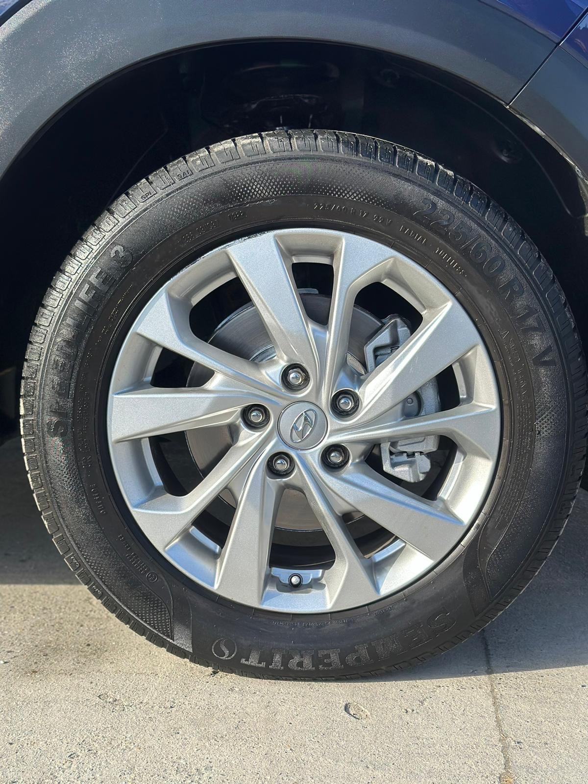 Hyundai Tucson 1,6 CRDi,Top stanje, fotografija 18