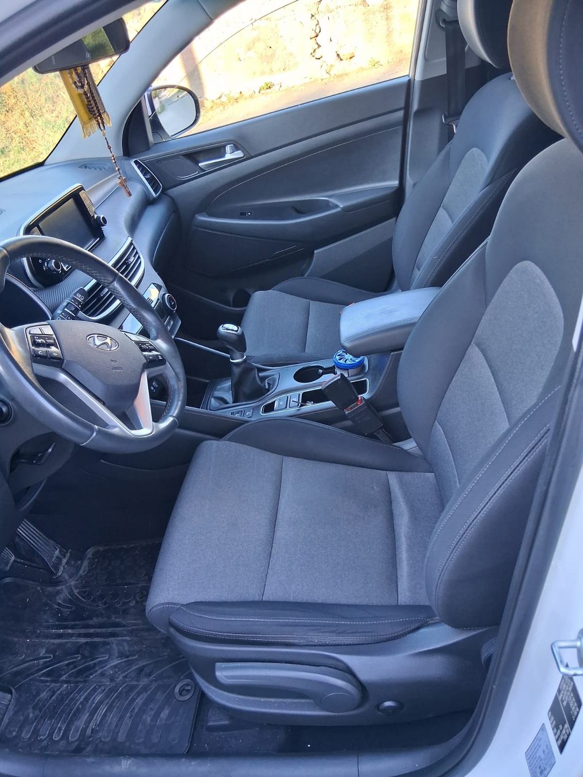 Hyundai Tucson 1,6 CRDi KARTICE-ZAMJENA, fotografija 5