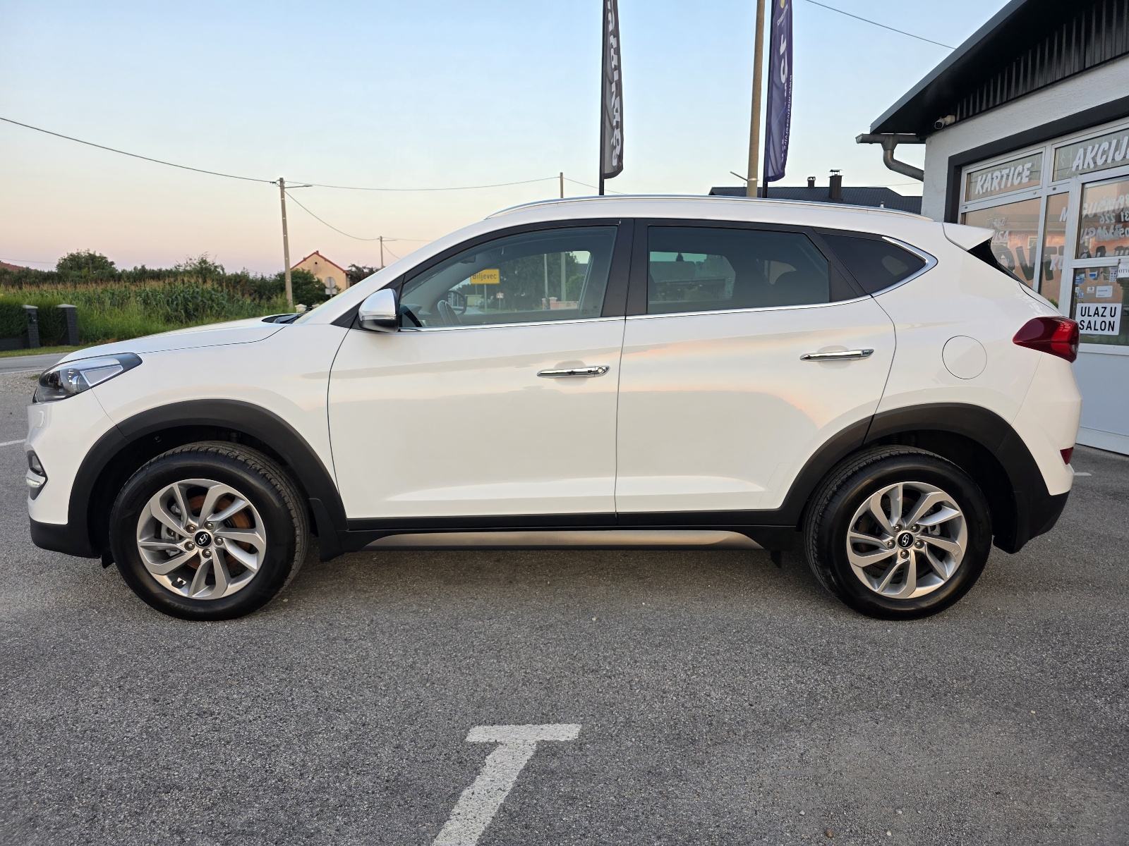 Hyundai Tucson 1,6 GDI IMPRESSION, 1.vl, SAMO 87.000km, KREDITI, fotografija 8
