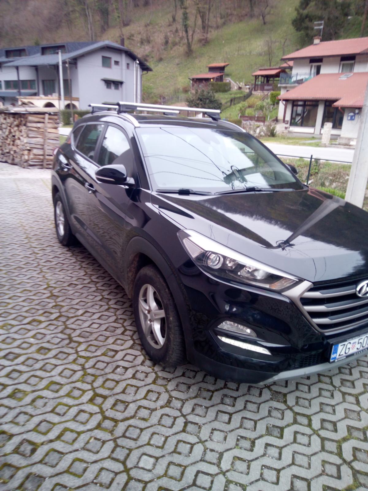 HYUNDAI TUCSON 1.6 GDT-i 4X4,, MAKSIMALNA SIGURNOSNA. I VOZNA OPREMA!,, fotografija 2