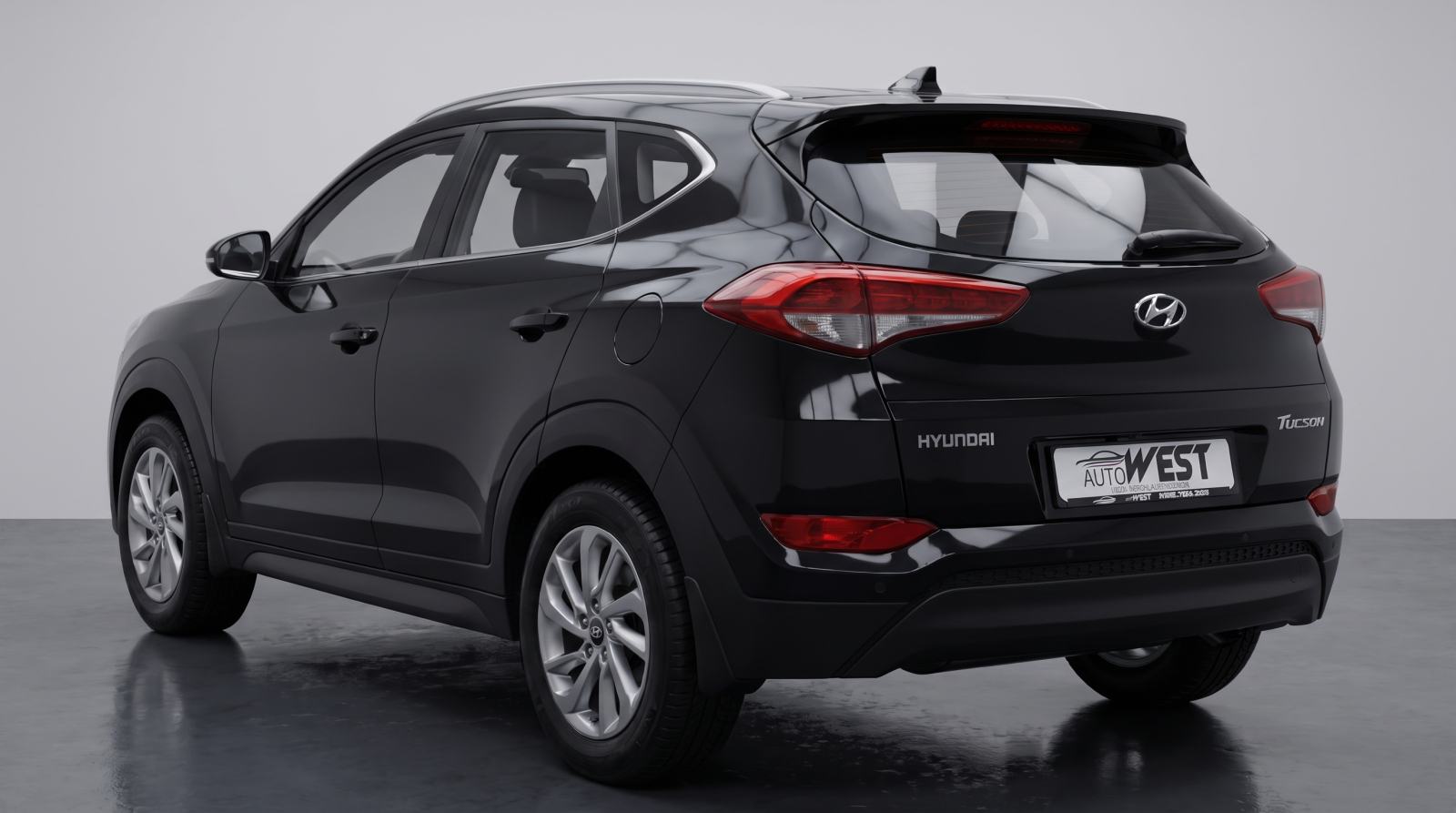 Hyundai Tucson 1,6 PREMIUM SAMO 50000 KM KAO NOV!!!!, fotografija 4