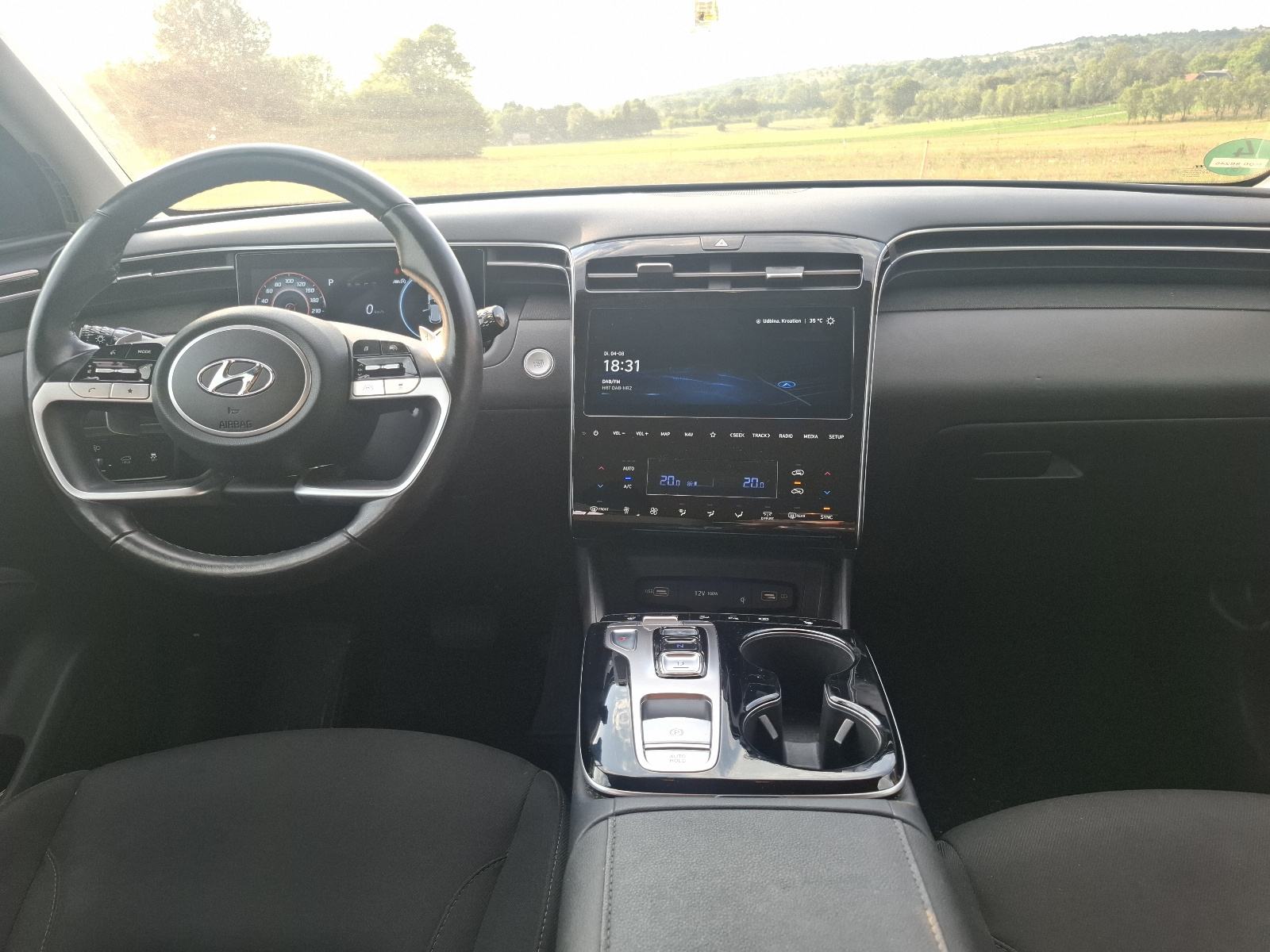 Hyundai Tucson 1.6 T-GDI automatik, fotografija 7