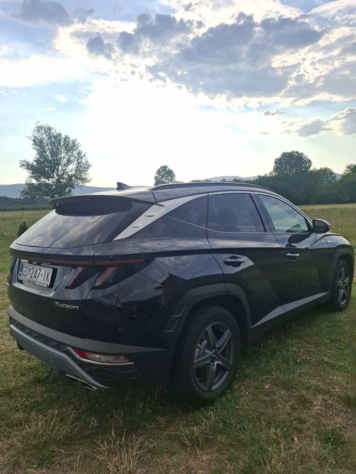 Hyundai Tucson 1.6 T-GDI automatik, fotografija 14