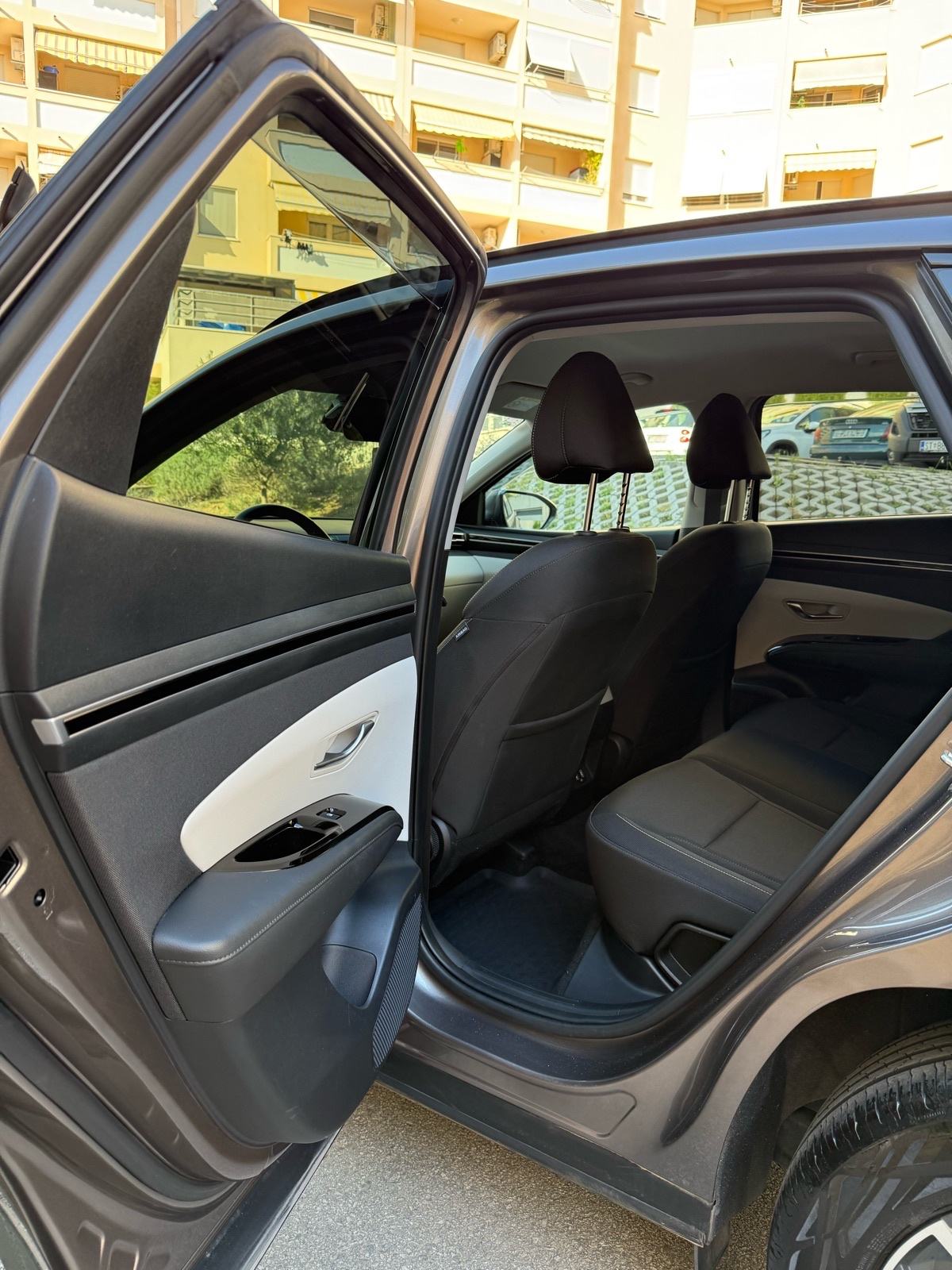 Hyundai Tucson 1,6 T-GDI Automatik, fotografija 8