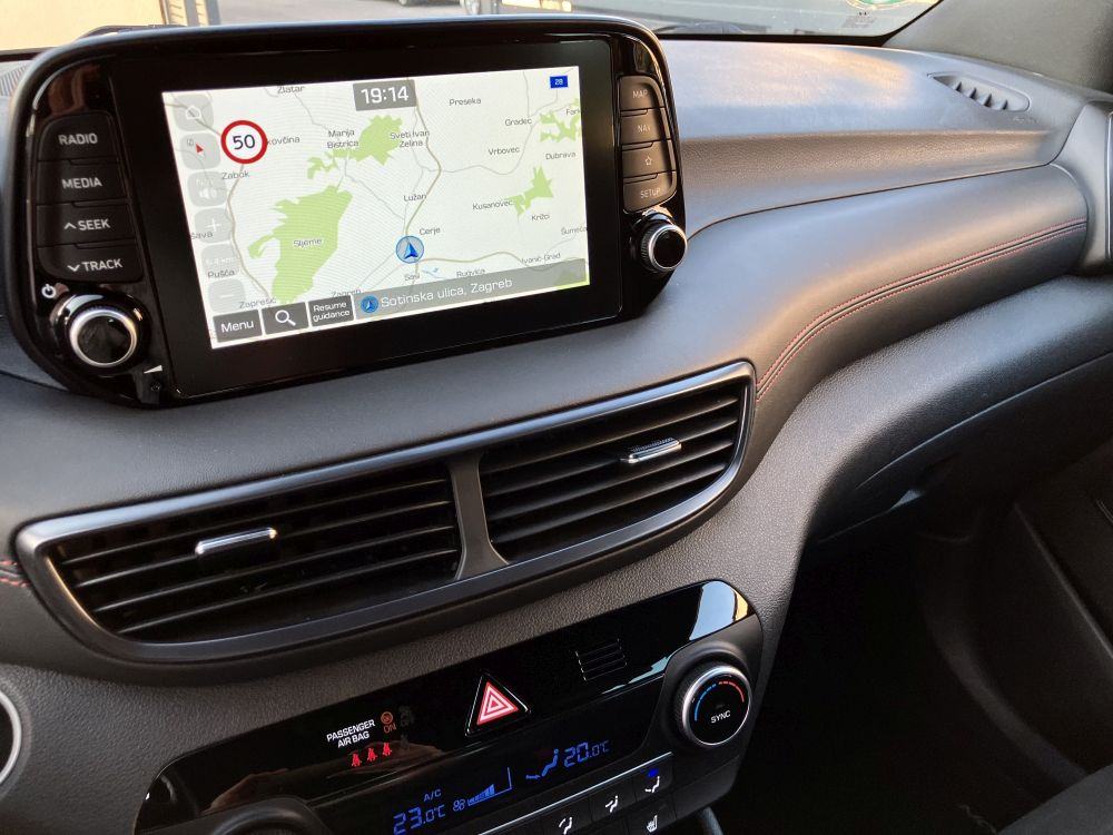 HYUNDAI TUCSON 1.6CRDi 48V N-LINE, BESPRIJEKORAN, fotografija 19