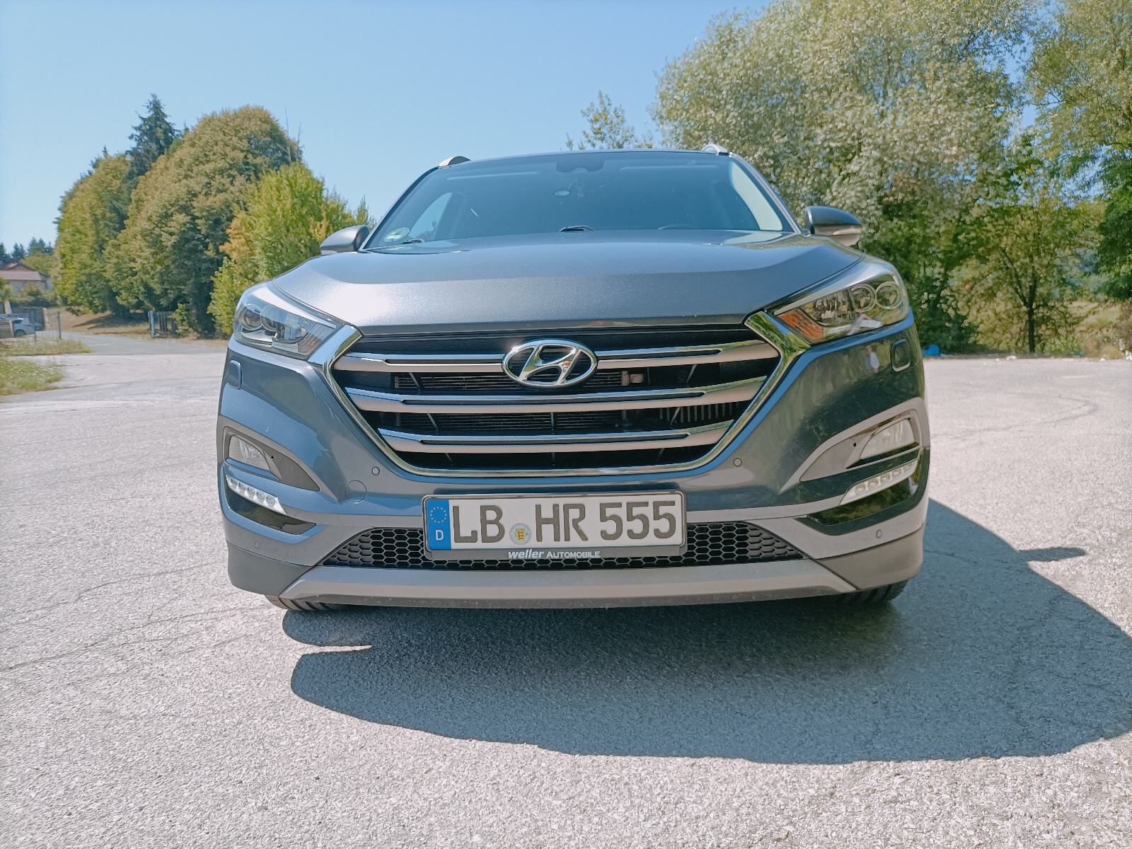 Hyundai Tucson 1,6gdi 4x4 ** Premium * FULL * webasto * servisna **, fotografija 9