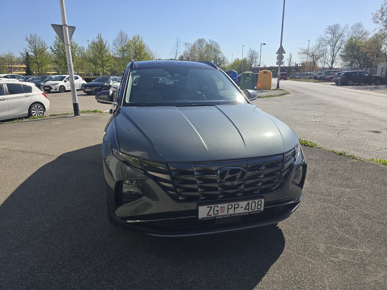 Hyundai Tucson 1,6T automatik, fotografija 12