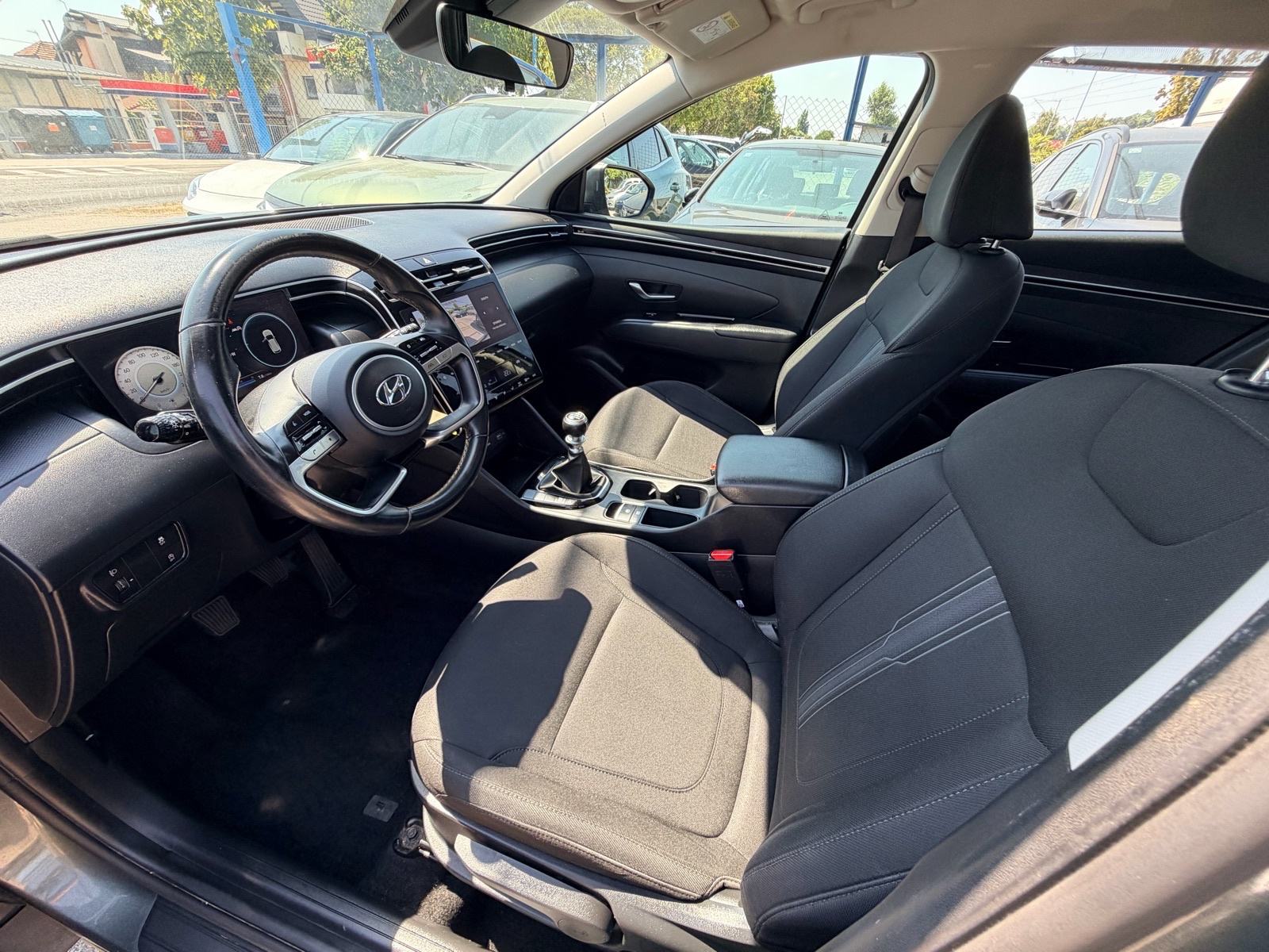 Hyundai Tucson 1,6T*ODLICNO STANJE*GARANCIJA*LEASING*, fotografija 10