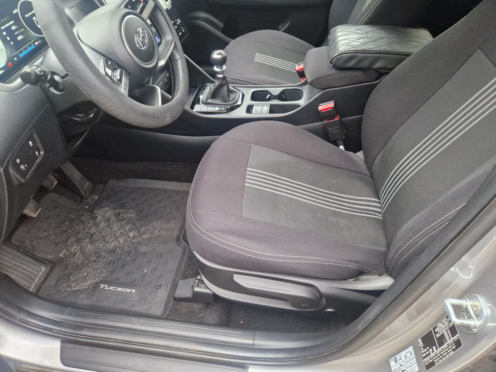 Hyundai Tucson 1,6T 18 cola solarglass automatska klima 1.lak 1.vl. HR, fotografija 11