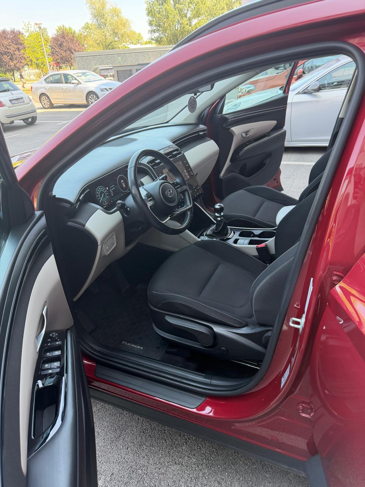 Hyundai Tucson 1,6T, fotografija 12