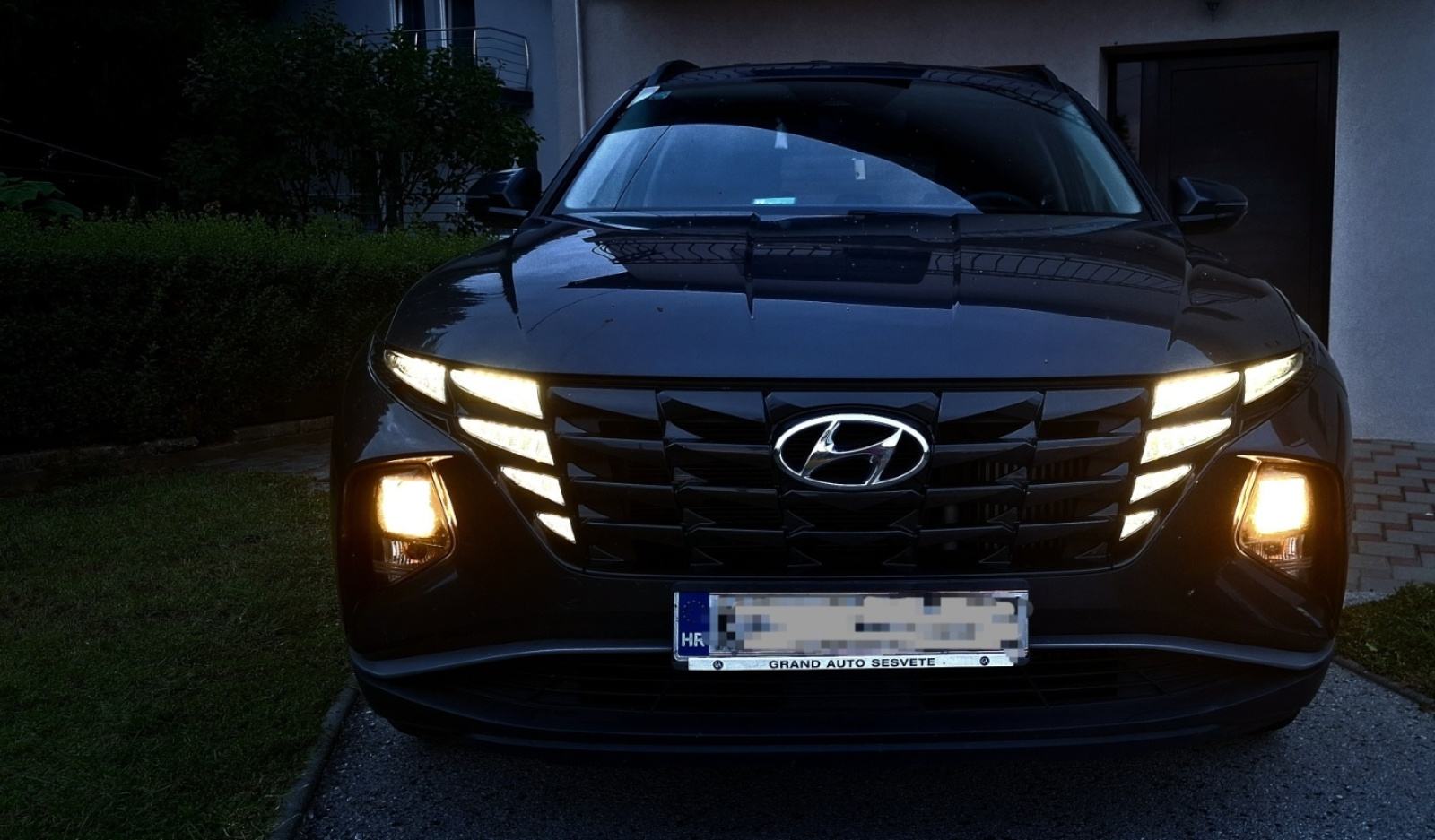 Hyundai Tucson 1,6T, pogled izvana - slika 1