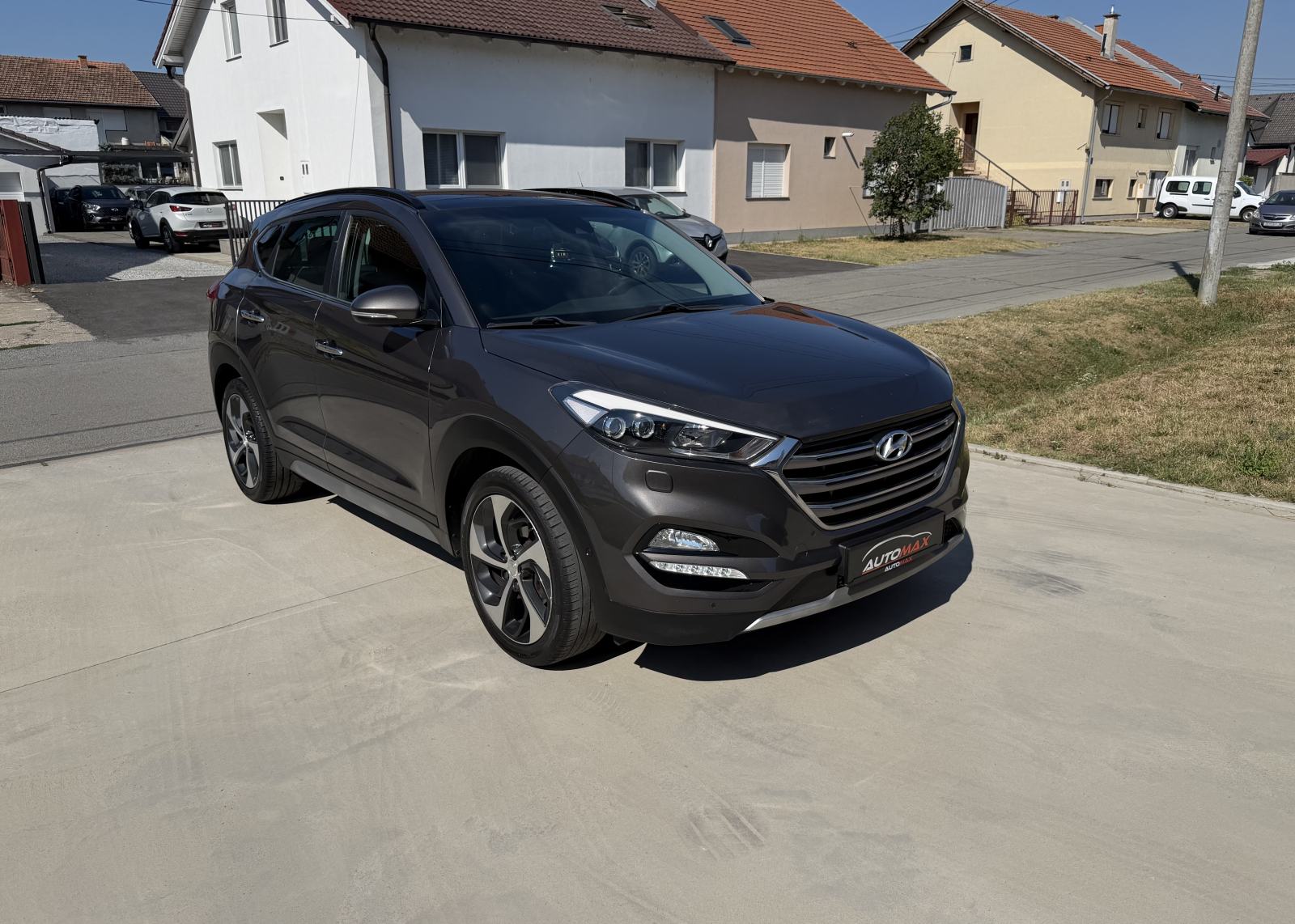 Hyundai Tucson 1.7 CRDi AUTOMATIK...104 KW...NAVI...KOŽA...PANORAMA..., fotografija 3