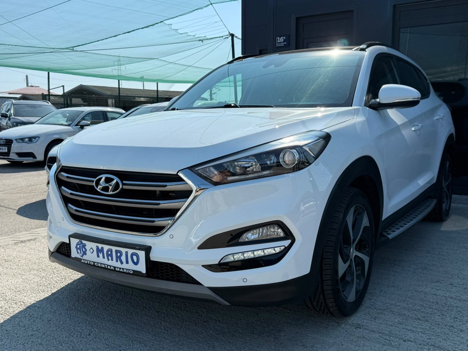Hyundai Tucson 1,7 CRDi AUTOMATIK °KAMERA°NAVI°KEYLESS°REG:6/2027°, fotografija 2