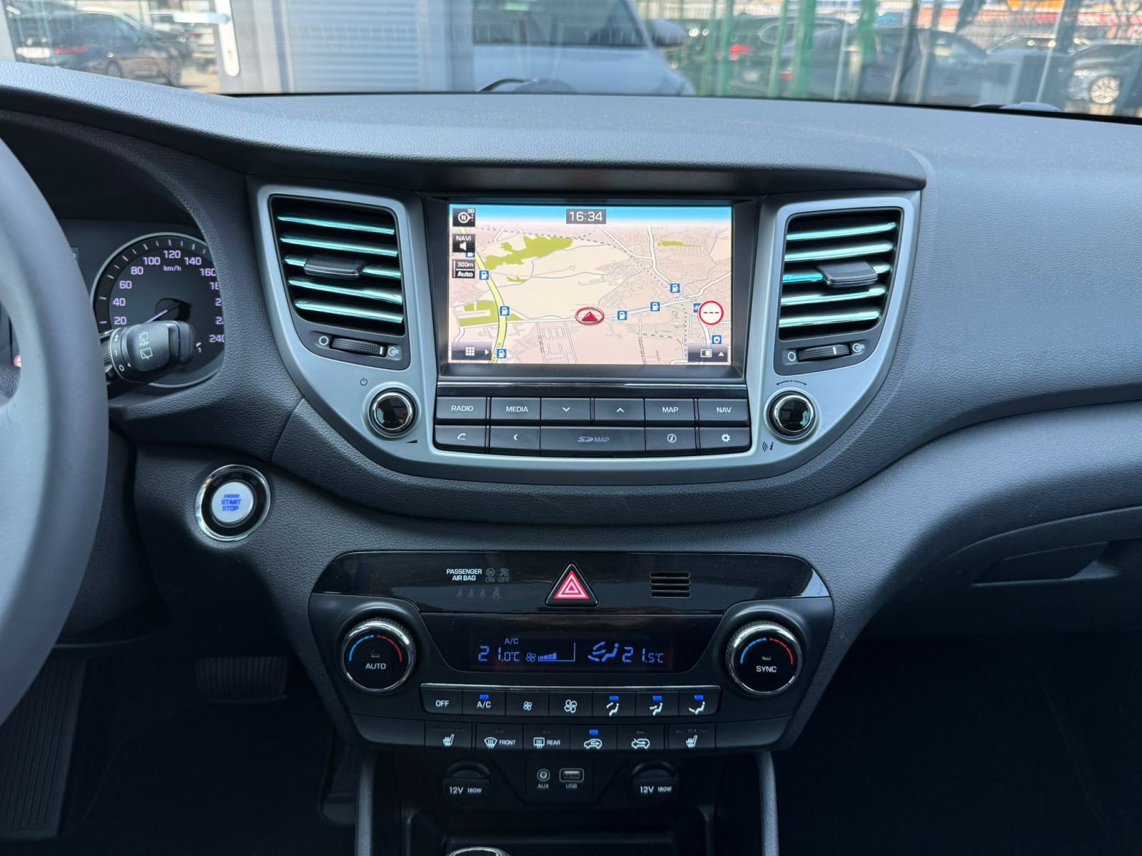 Hyundai Tucson 1,7 CRDi AUTOMATIK °KAMERA°NAVI°KEYLESS°REG:6/2027°, fotografija 11