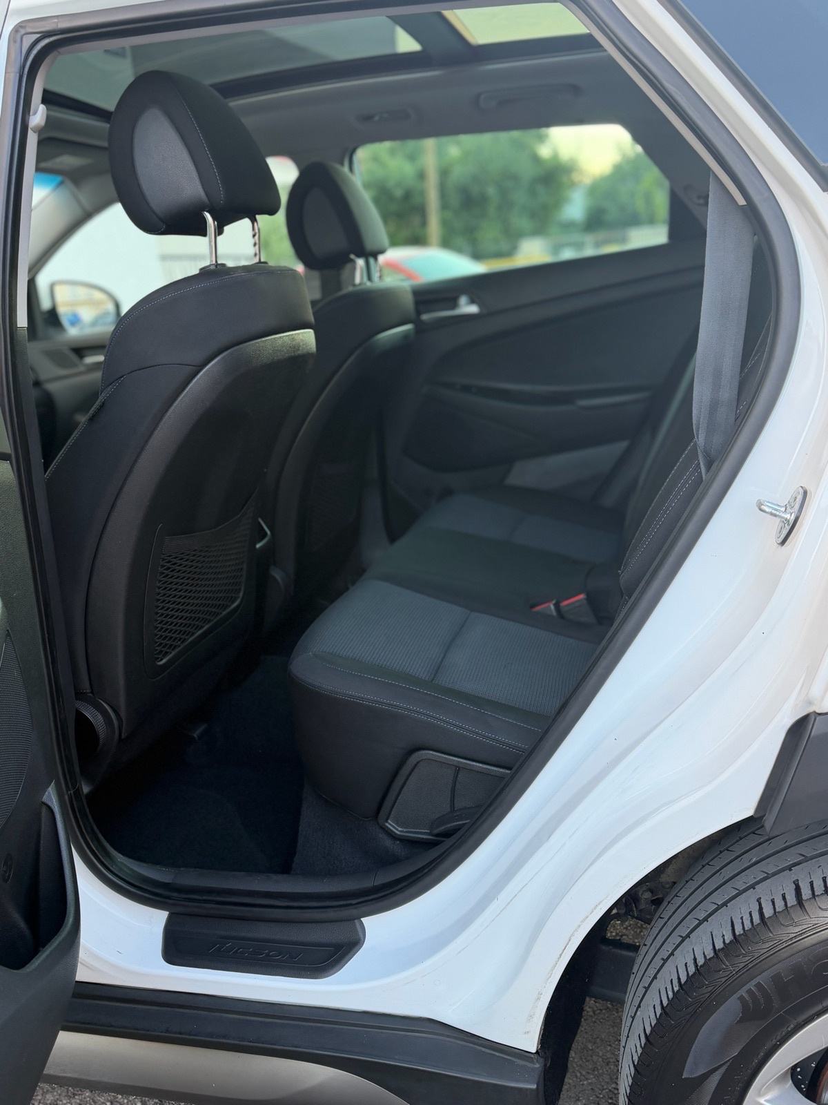 Hyundai Tucson 1,7 CRDi CREATIVE/ AUTOMATIK/PANORAMA✅JAMSTVO 12 MJ, fotografija 18
