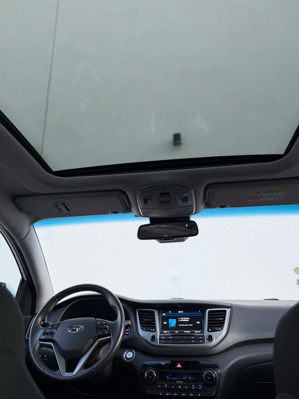 Hyundai Tucson 1,7 CRDi CREATIVE/ AUTOMATIK/PANORAMA✅JAMSTVO 12 MJ, fotografija 10