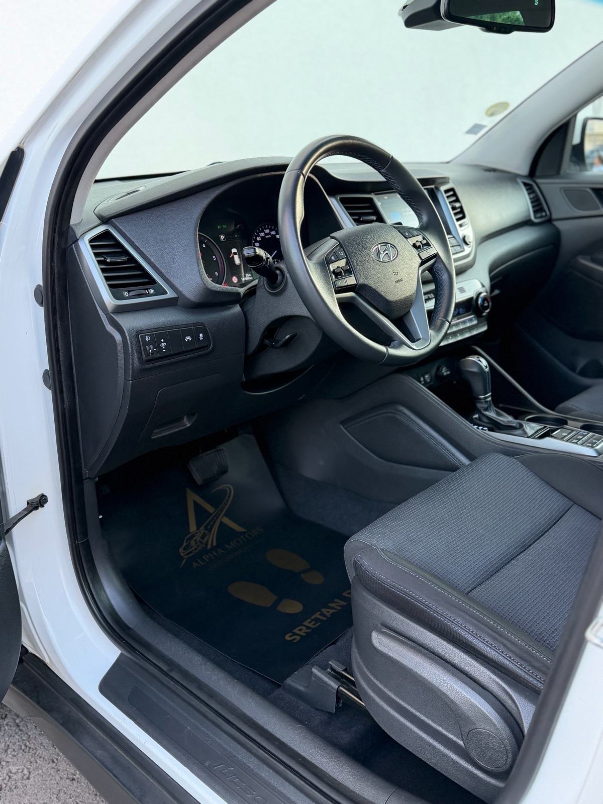 Hyundai Tucson 1,7 CRDi CREATIVE/ AUTOMATIK/PANORAMA✅JAMSTVO 12 MJ, fotografija 15