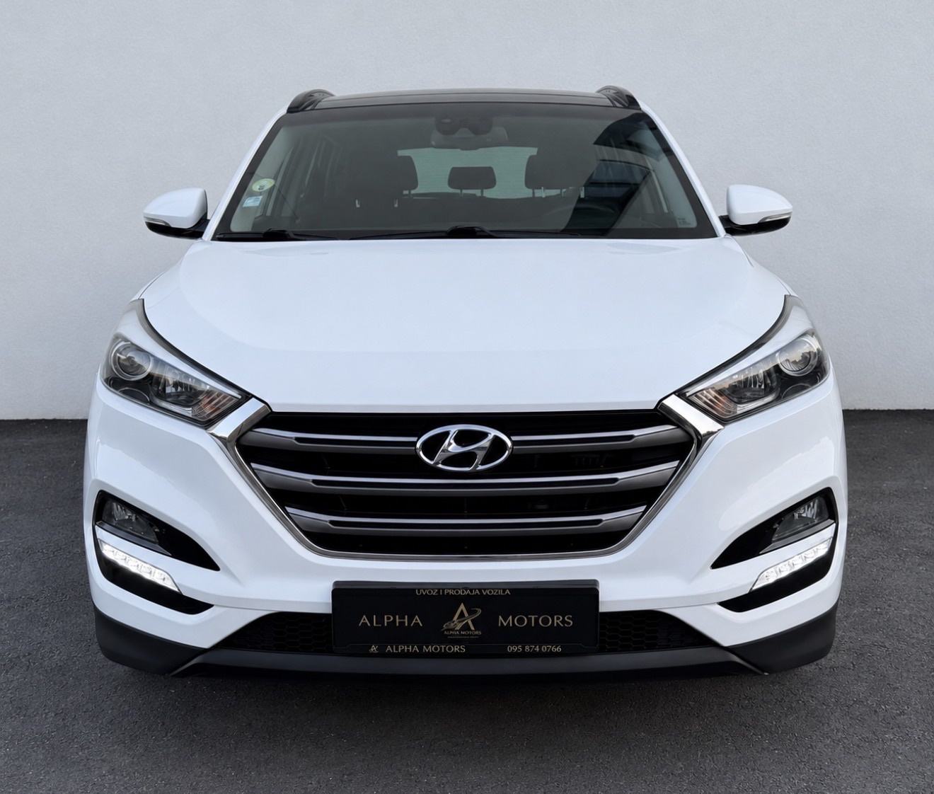 Hyundai Tucson 1,7 CRDi CREATIVE/ AUTOMATIK/PANORAMA✅JAMSTVO 12 MJ, fotografija 2