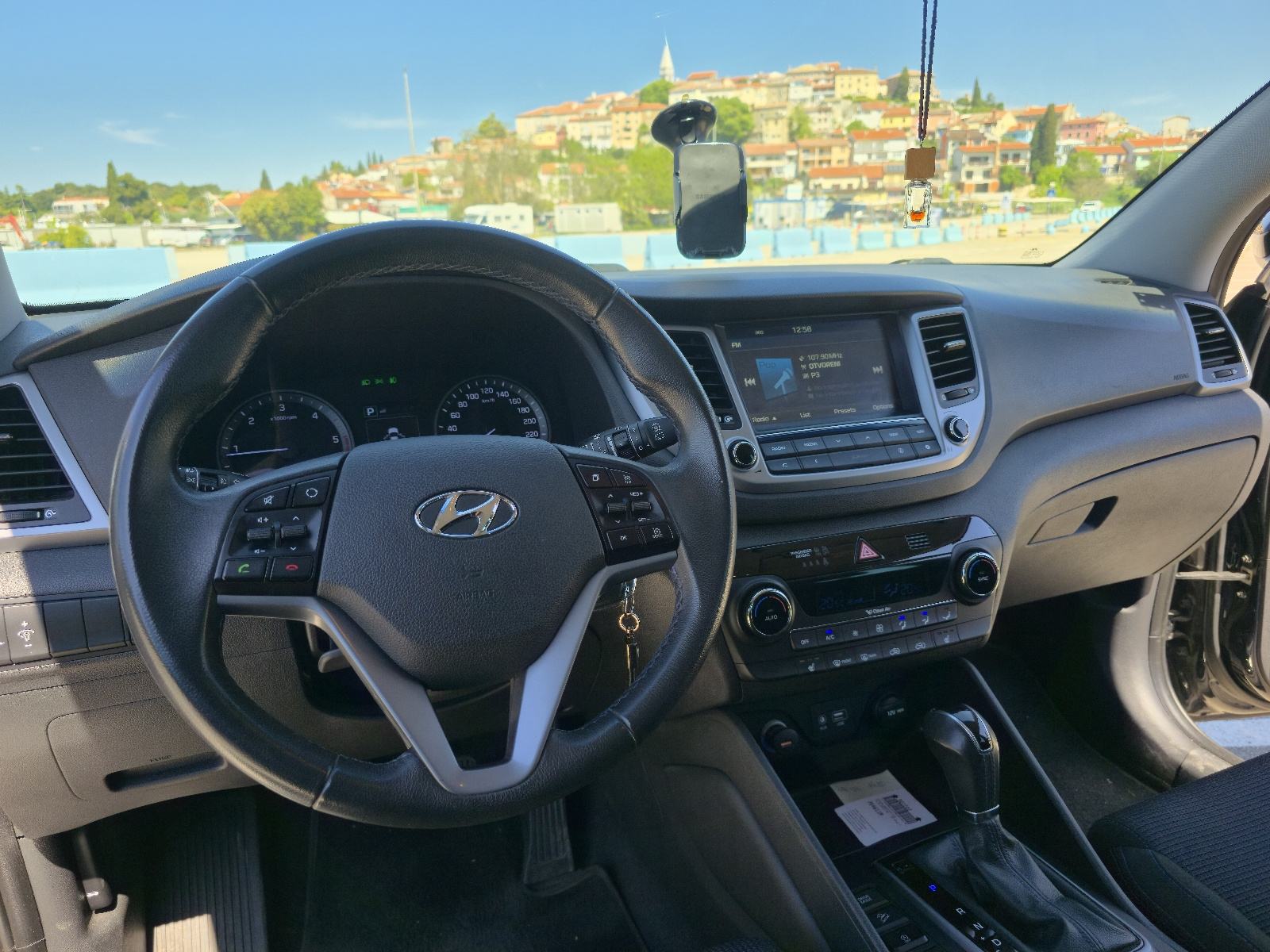 Hyundai Tucson 1.7 CRDi automatik, fotografija 17
