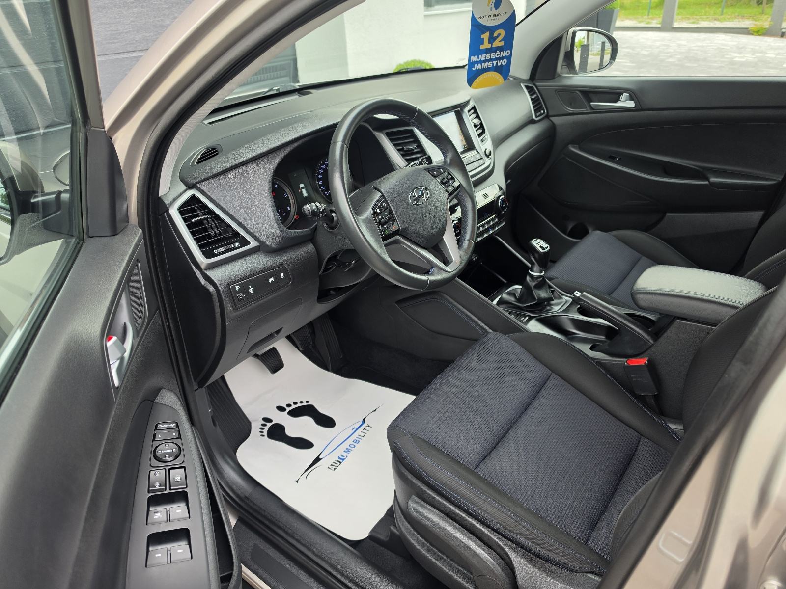 Hyundai Tucson 1,7 CRDi CREATIVE NAVI KAMERA KEYLESS *GARANCIJA**, fotografija 7