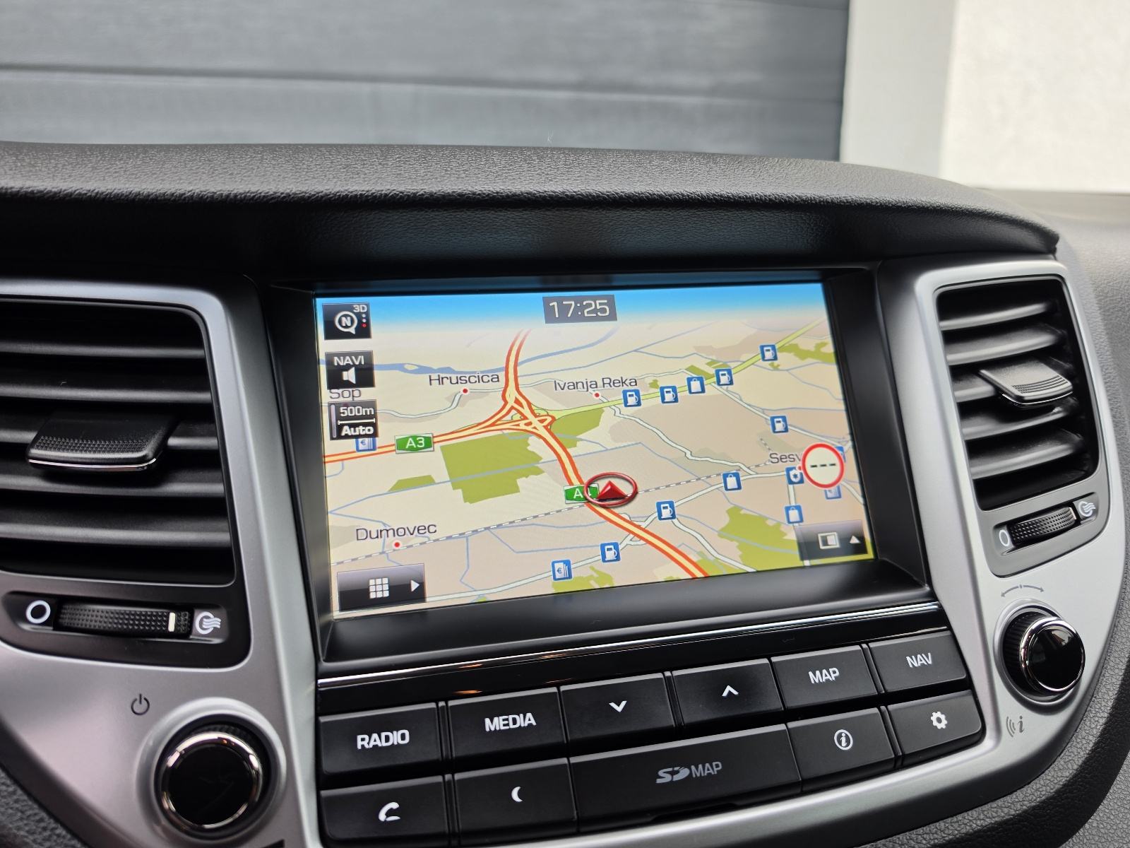 Hyundai Tucson 1,7 CRDi CREATIVE NAVI KAMERA KEYLESS *GARANCIJA**, fotografija 14