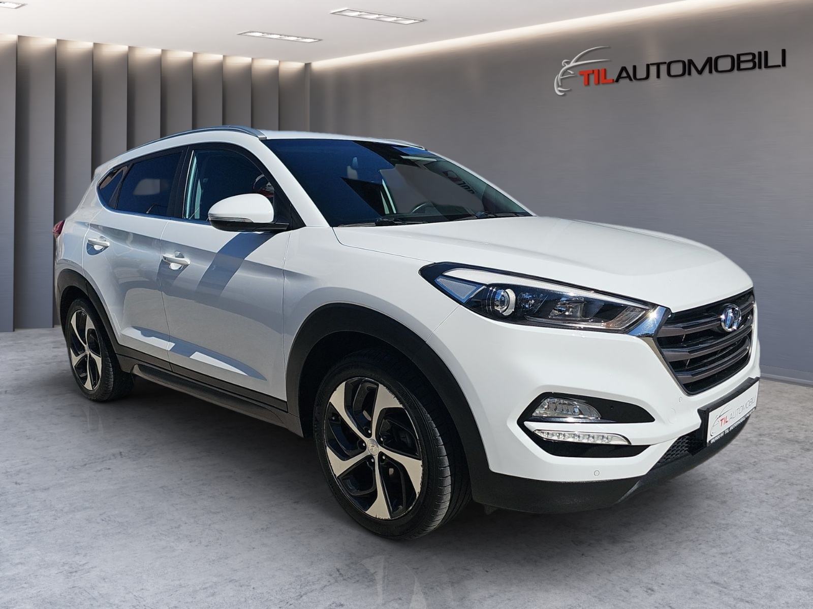 Hyundai Tucson 1,7 CRDi GDT0 ISG DCT,AUTOMATIK,KOŽA,KAMERA,NAVI,ALU 19, fotografija 4
