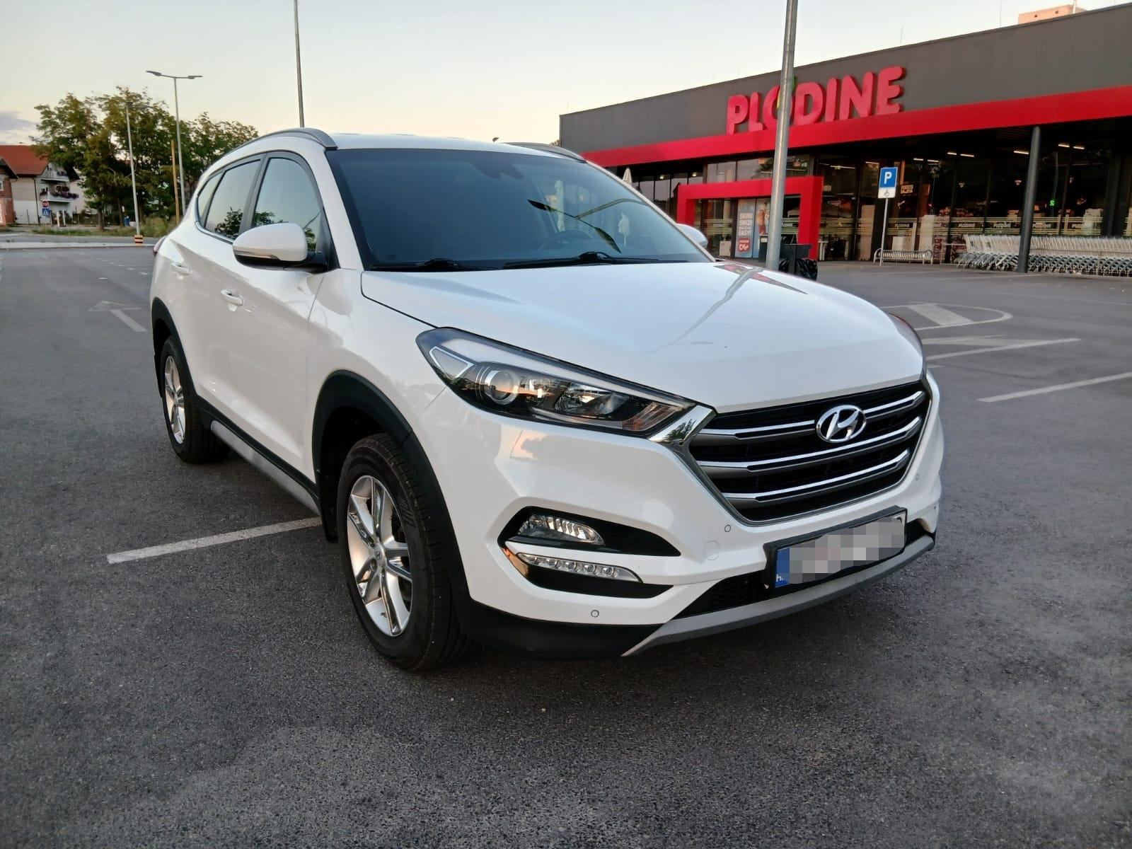 Hyundai Tucson 1,7 CRDi ISG, fotografija 2