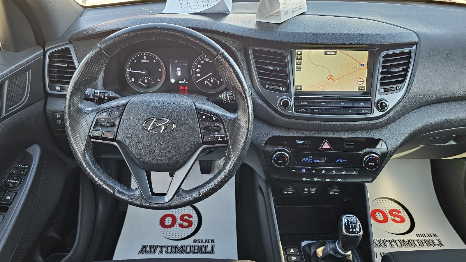 Hyundai Tucson 1.7 CRDI,NAVIGACIJA,KAMERA,CLIMATRONIC,LED,TEMPOMAT, fotografija 18