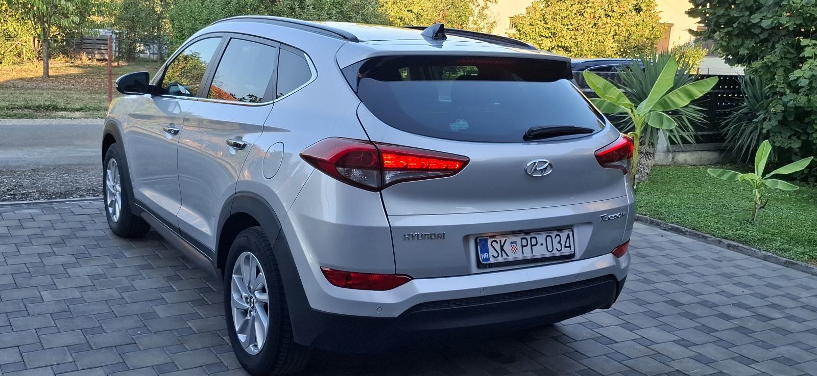 Hyundai Tucson 1,7 CRDi Premium, fotografija 7