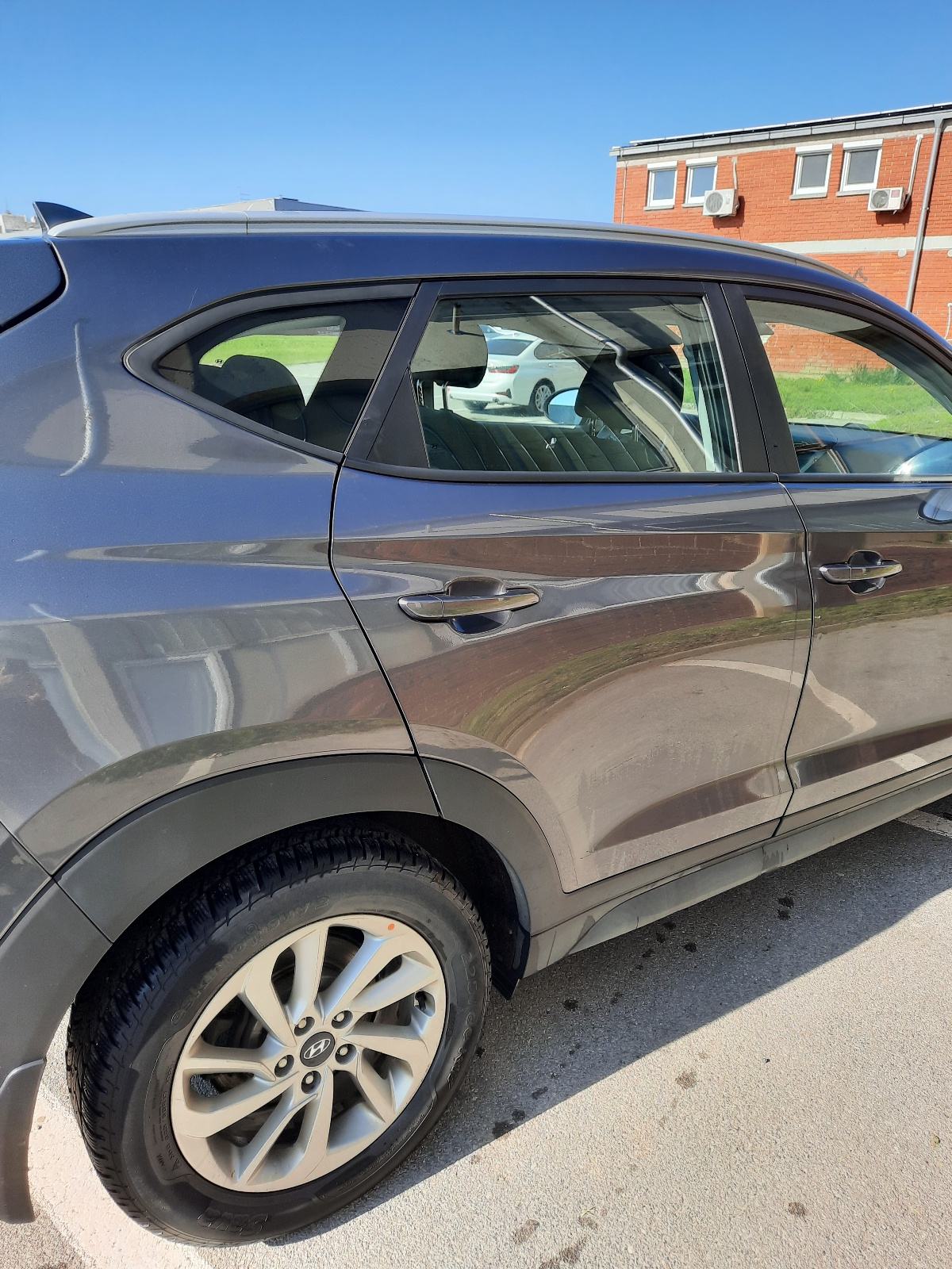 Hyundai Tucson 1.7 CRDi 2017g,cijena nije fix.reg,06/27, fotografija 6