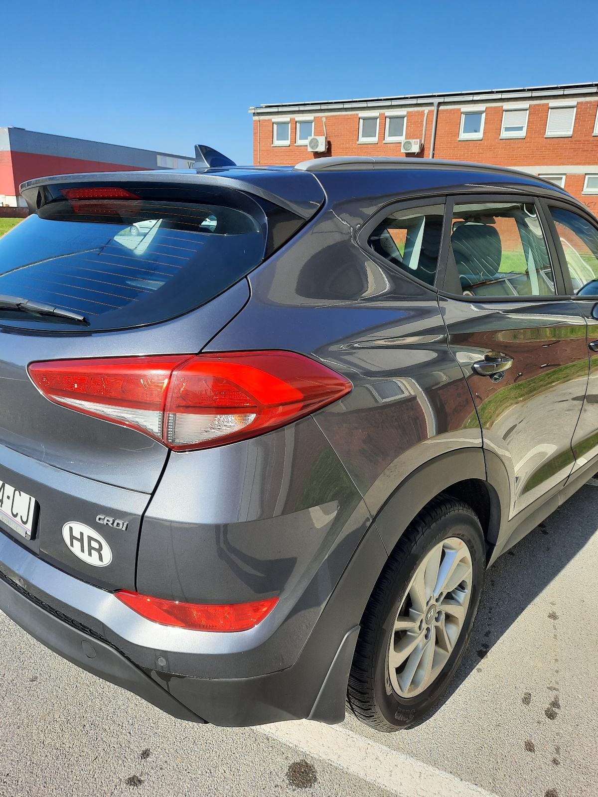Hyundai Tucson 1.7 CRDi 2017g,cijena nije fix.reg,06/27, fotografija 8