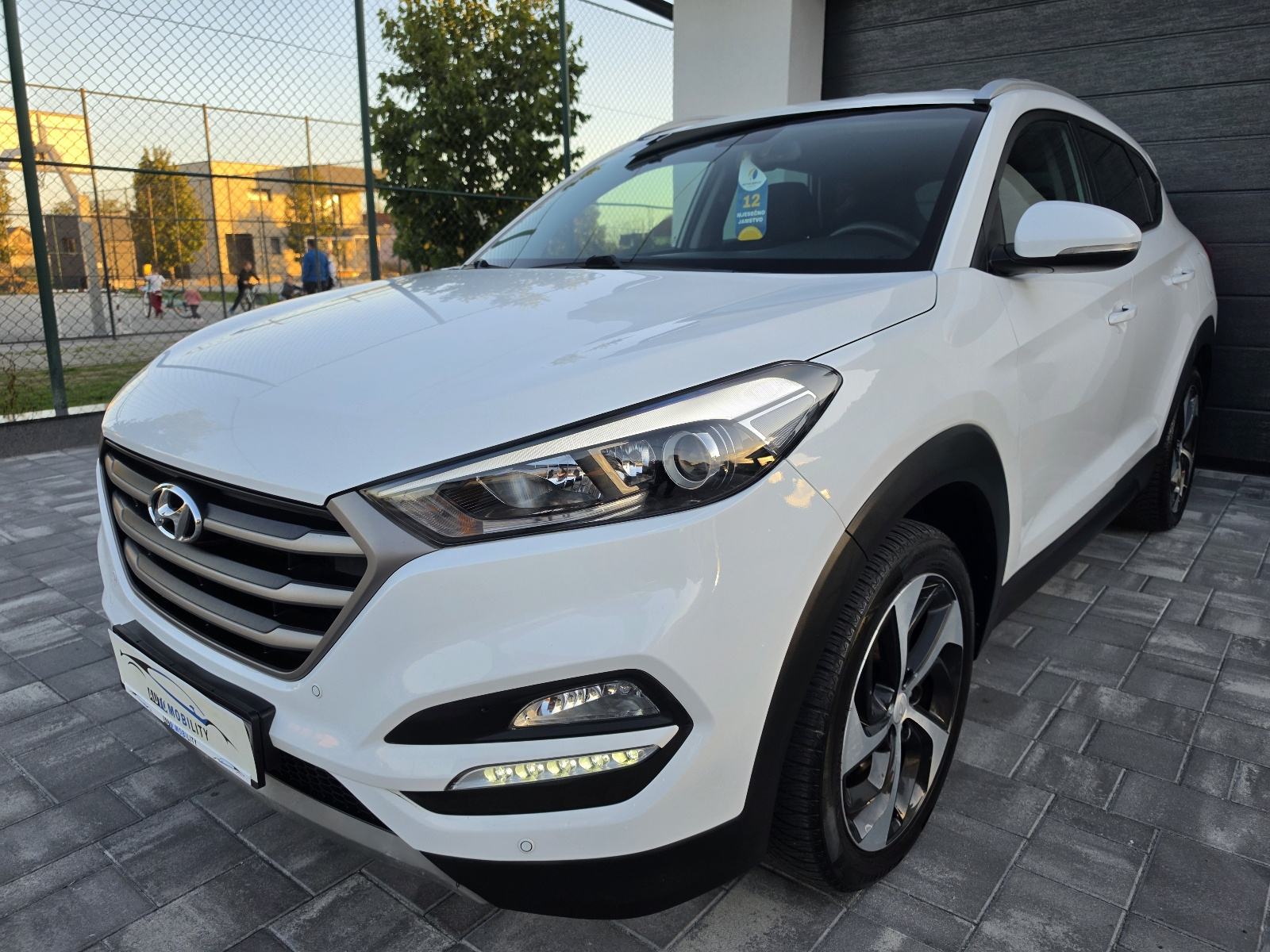 Hyundai Tucson 1.7 CRDi STYLE NAVI KAMERA LED **GARANCIJA**, fotografija 1