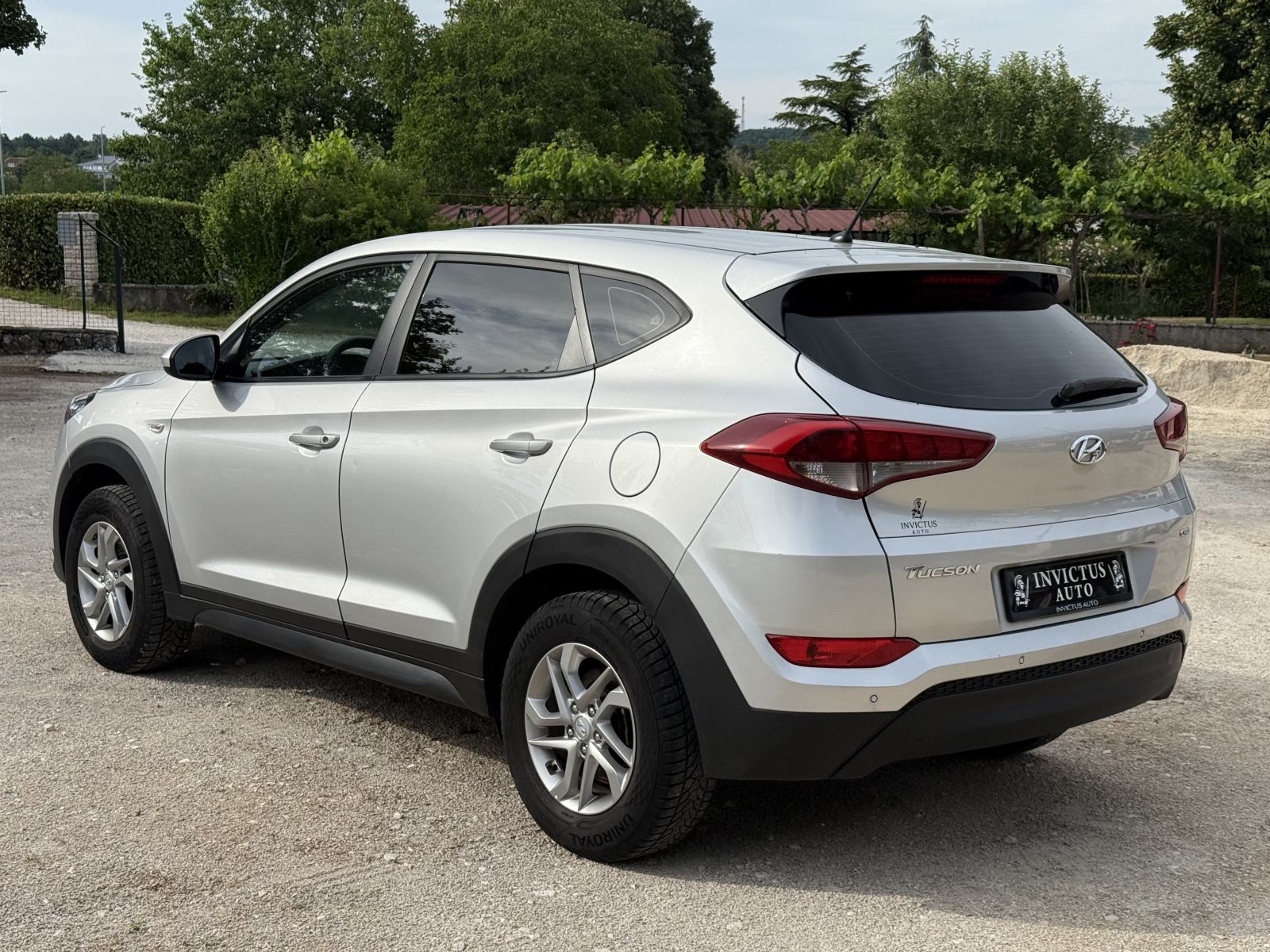 HYUNDAI TUCSON 1.7 CRDi *Urban* 2016. Godina, Servisna, HR Vozilo **, fotografija 6