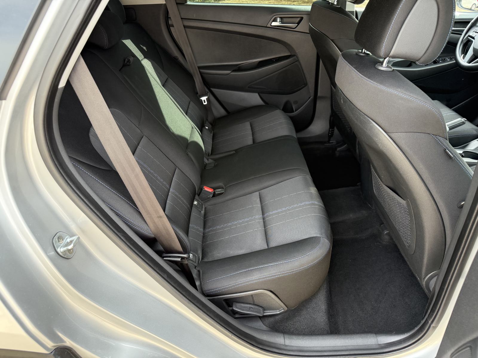 HYUNDAI TUCSON 1.7 CRDi *Urban* 2016. Godina, Servisna, HR Vozilo **, fotografija 17