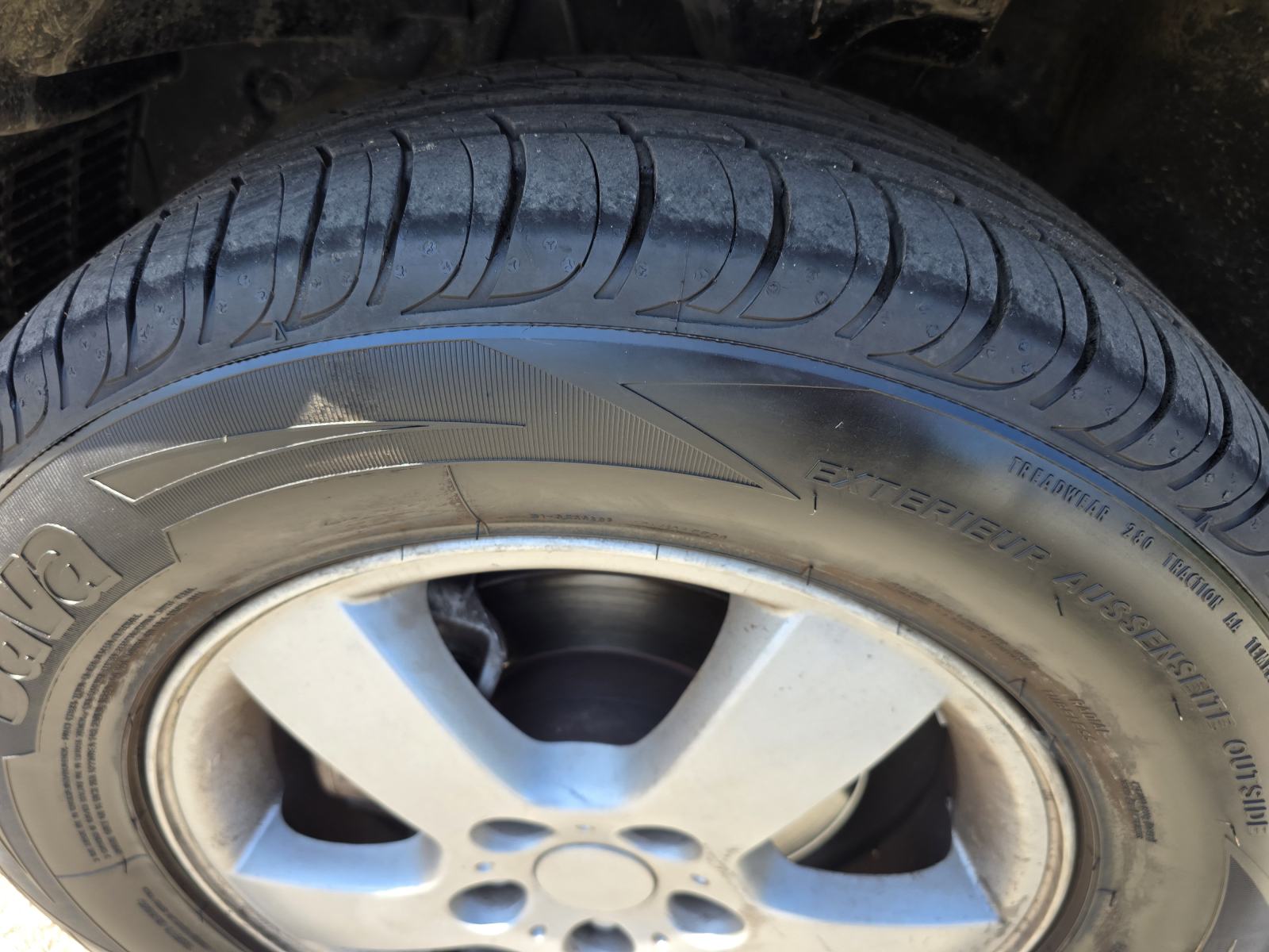 Hyundai Tucson 2,0 CRDi GLS AUTOMATIK ODLIČAN, fotografija 15