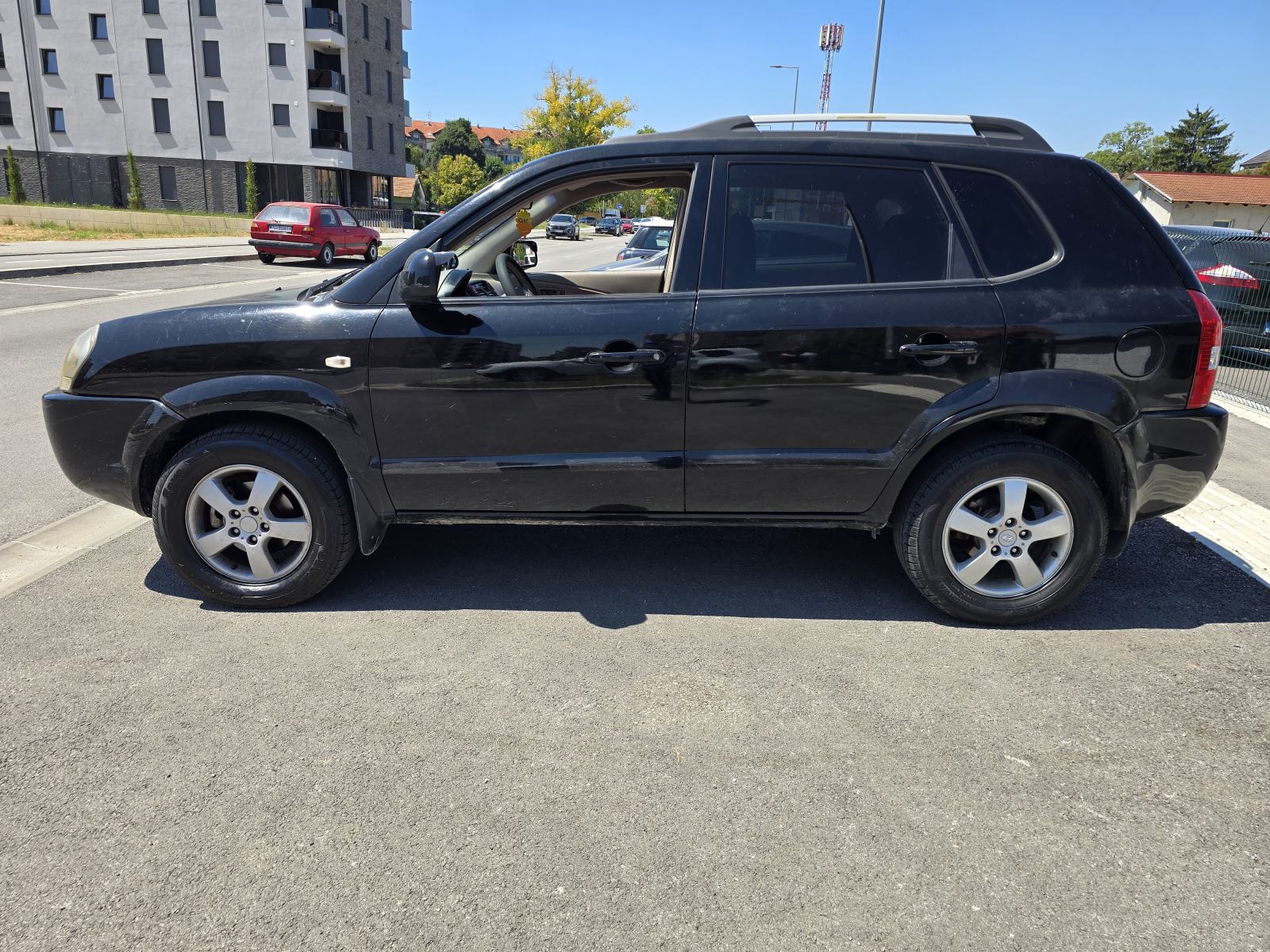 Hyundai Tucson 2,0 CRDi GLS AUTOMATIK ODLIČAN, fotografija 4