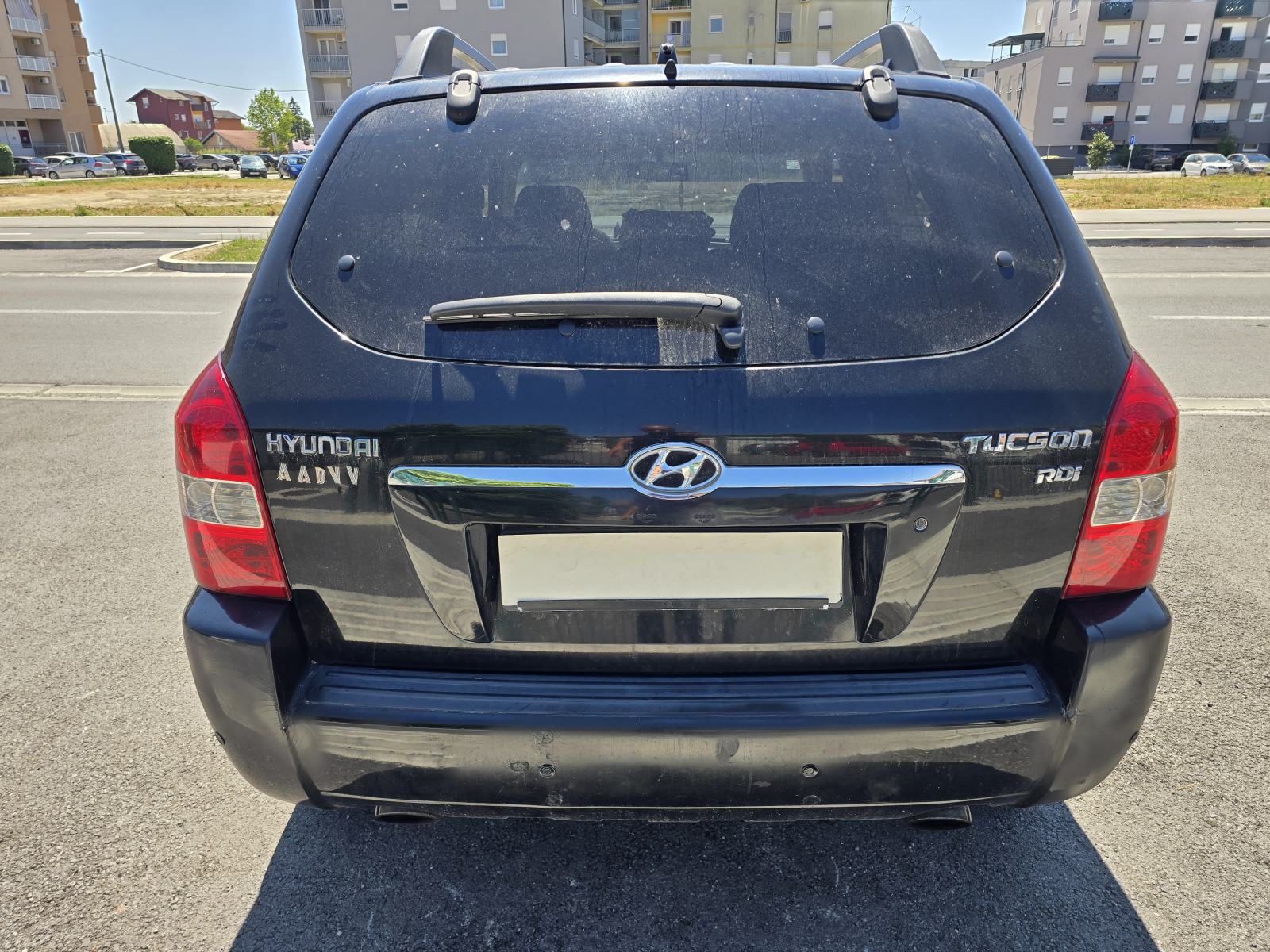 Hyundai Tucson 2,0 CRDi GLS AUTOMATIK ODLIČAN, fotografija 18