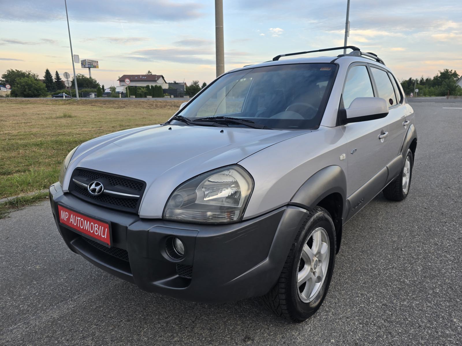 Hyundai Tucson 4WD 2,0 CRDi-2006gd.md-CLIMATRONIC-4X4,rg.12/26,KARTICE, fotografija 2