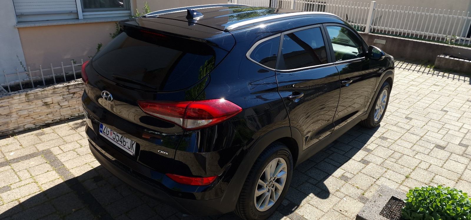 Hyundai Tucson automatik 1.7 CRDi, fotografija 10