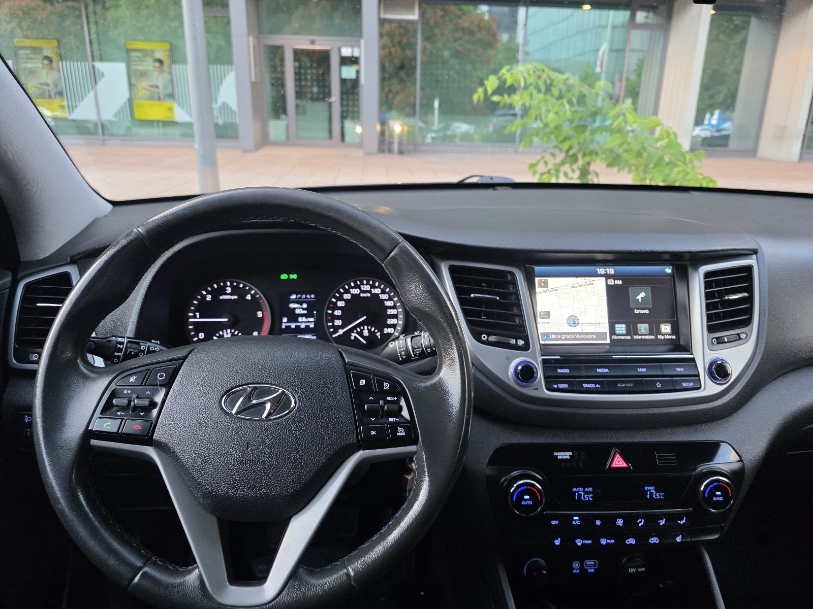 Hyundai Tucson NAVI PLUS 1.7 CRDI, fotografija 17